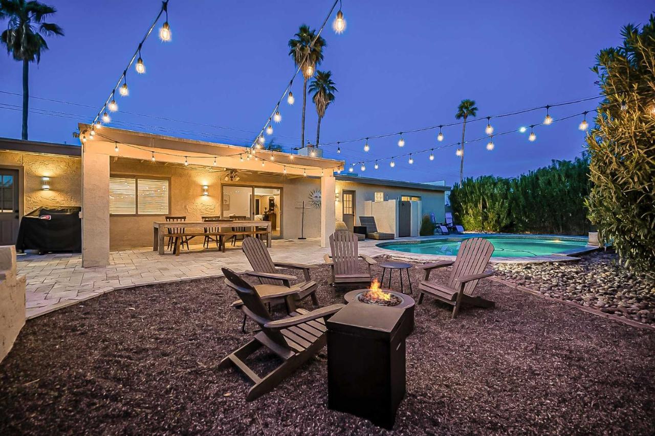 Holiday home Adobe With Backyard Oasis! *