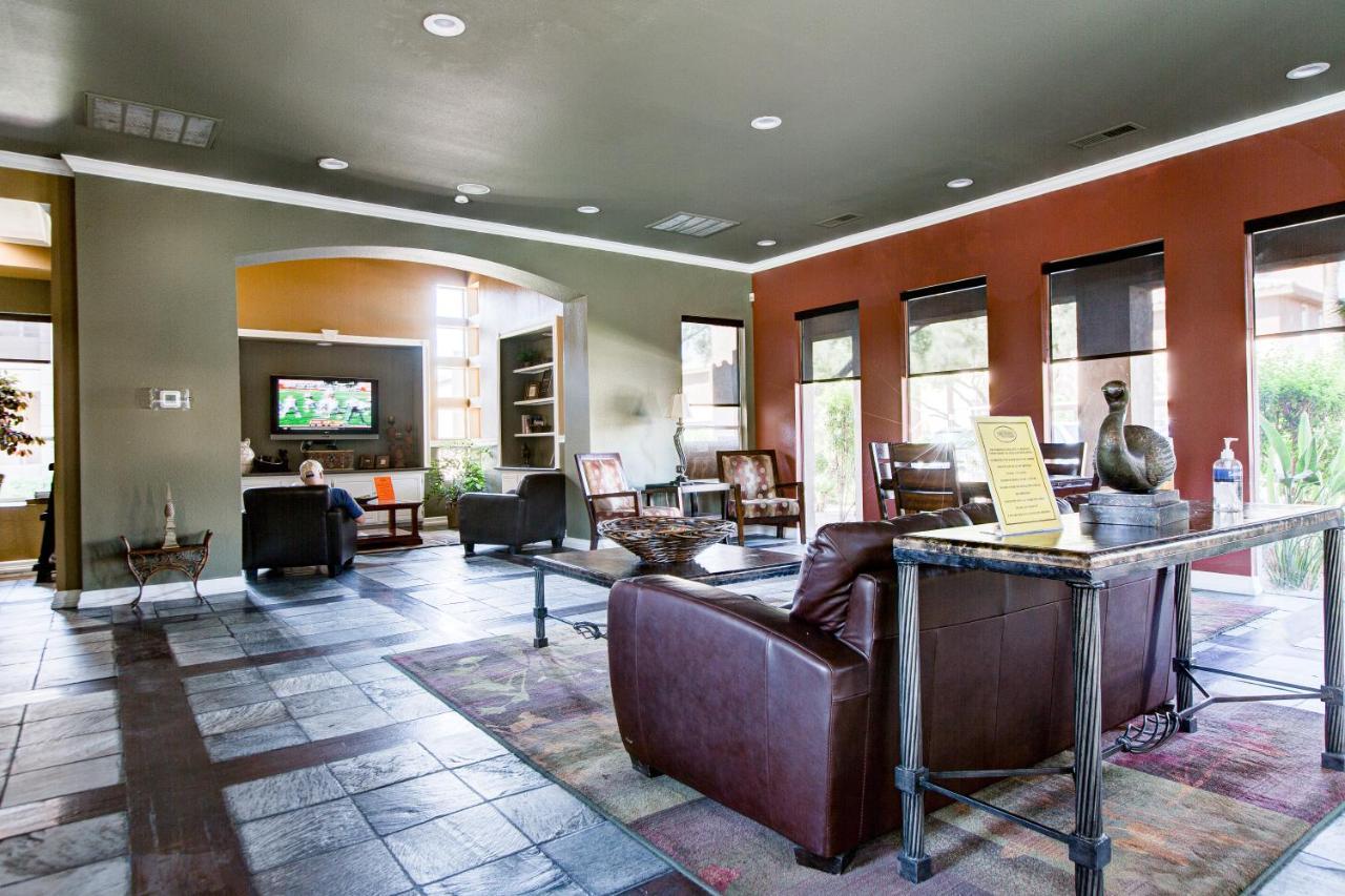 Mid-centaury Modern By Frank Lloyd Wright Blvd. Aparthotel *