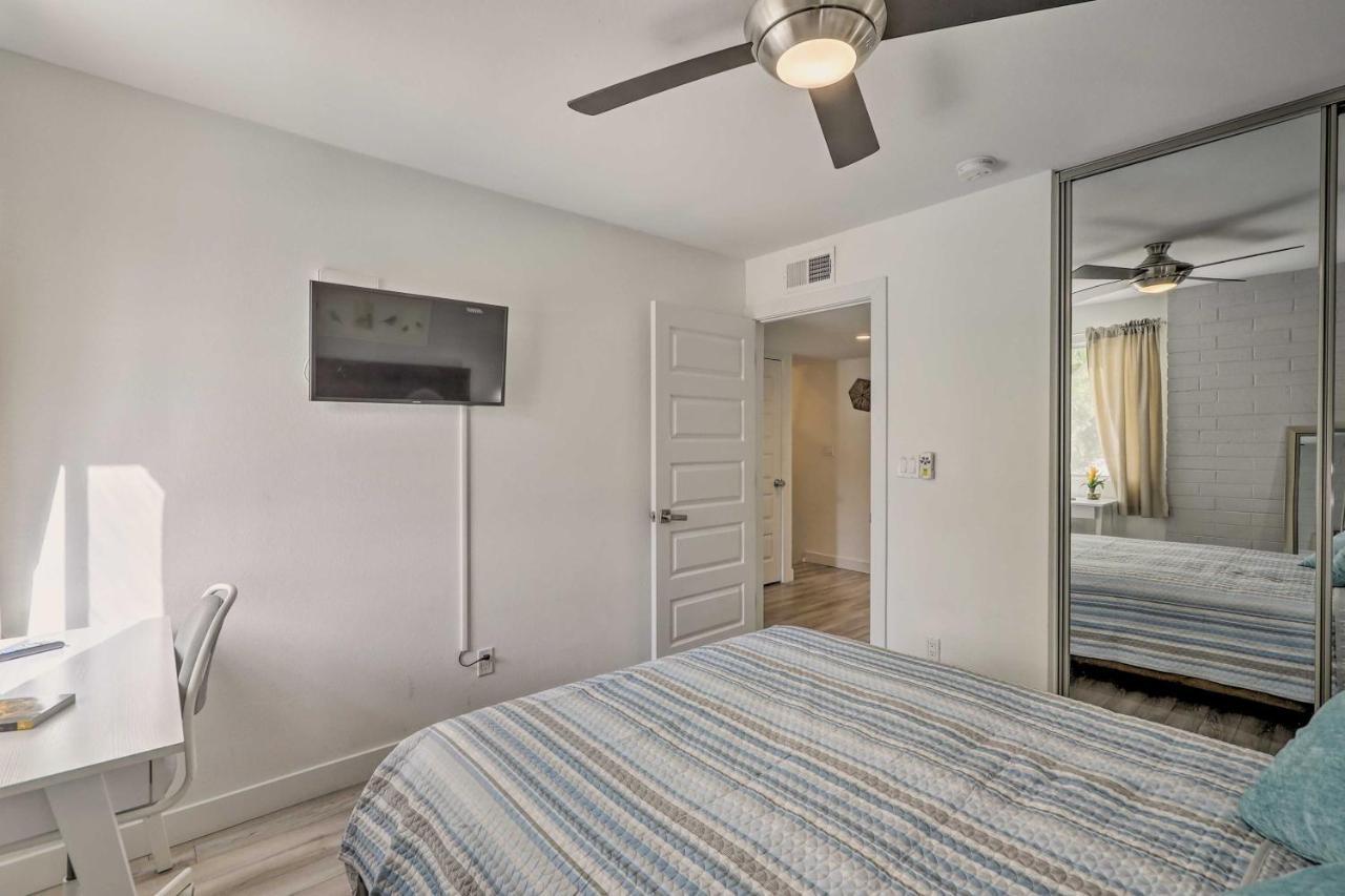 Chic With Balcony, Walk To Old Town! * Scottsdale