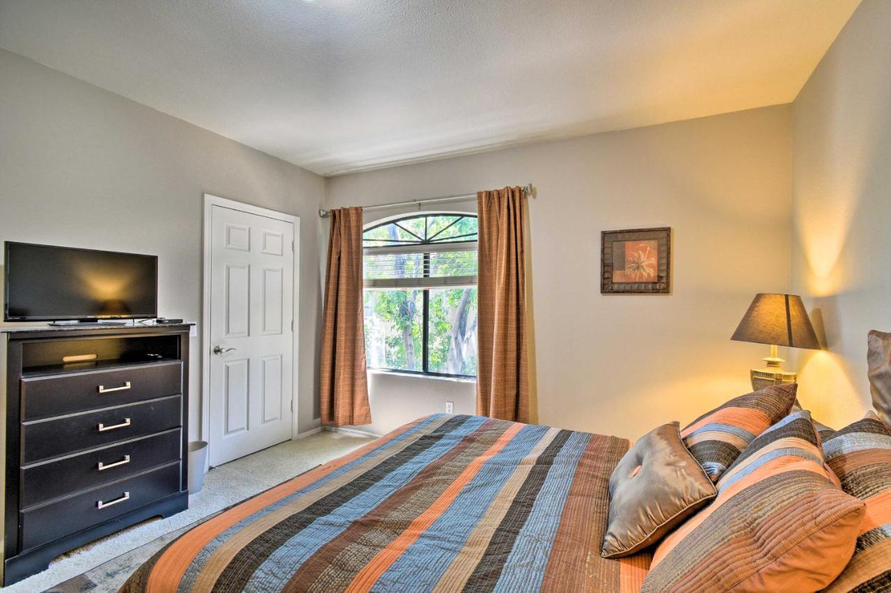 Resort-style - Pet Friendly! Apartment Scottsdale