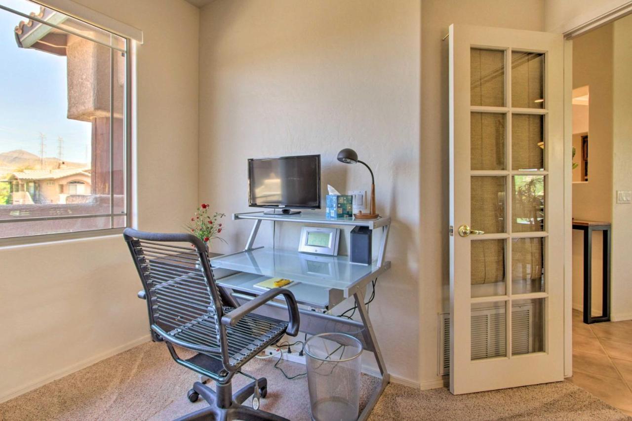 Apartment With Balcony And Amenities!