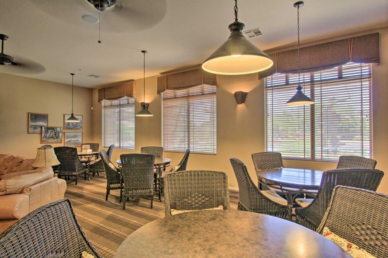 Apartment With Balcony And Amenities!
