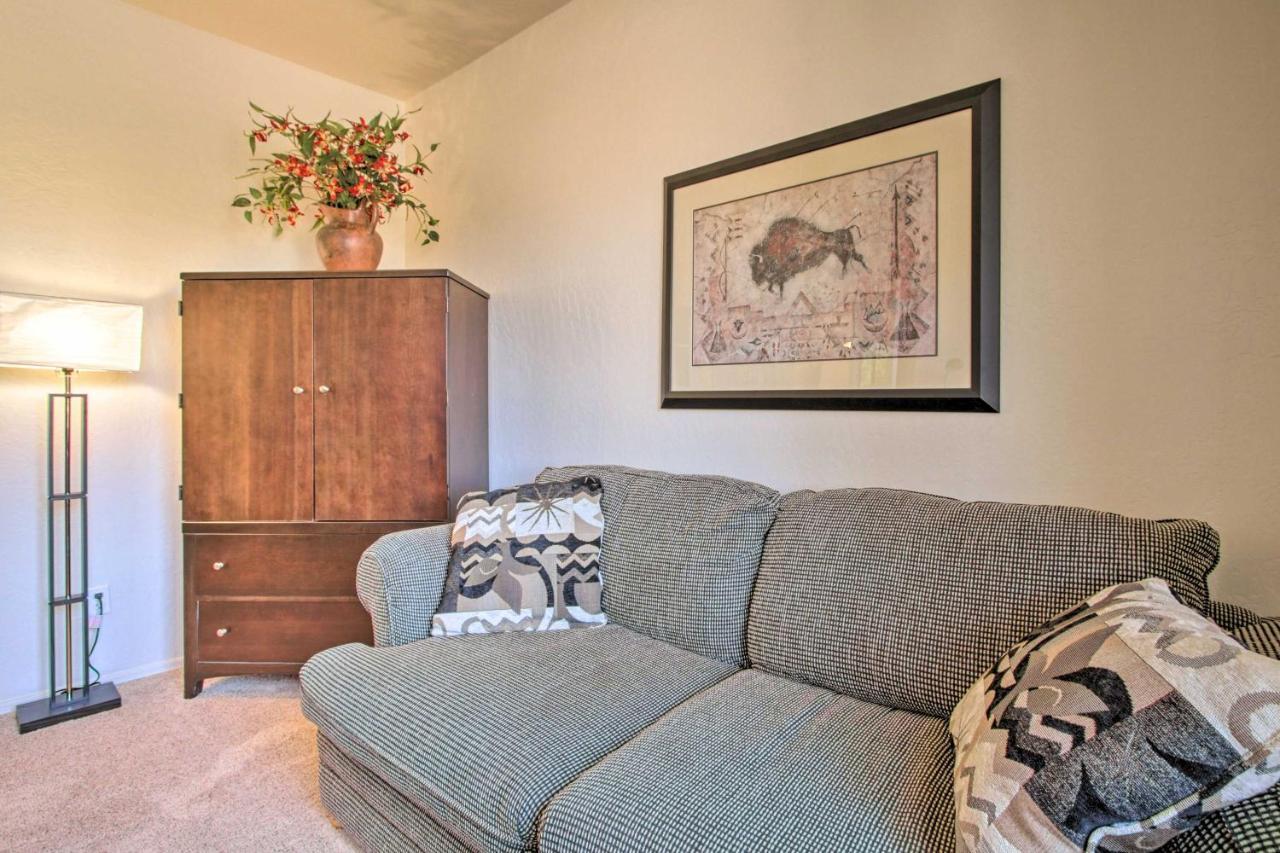 With Balcony And Amenities! Apartment