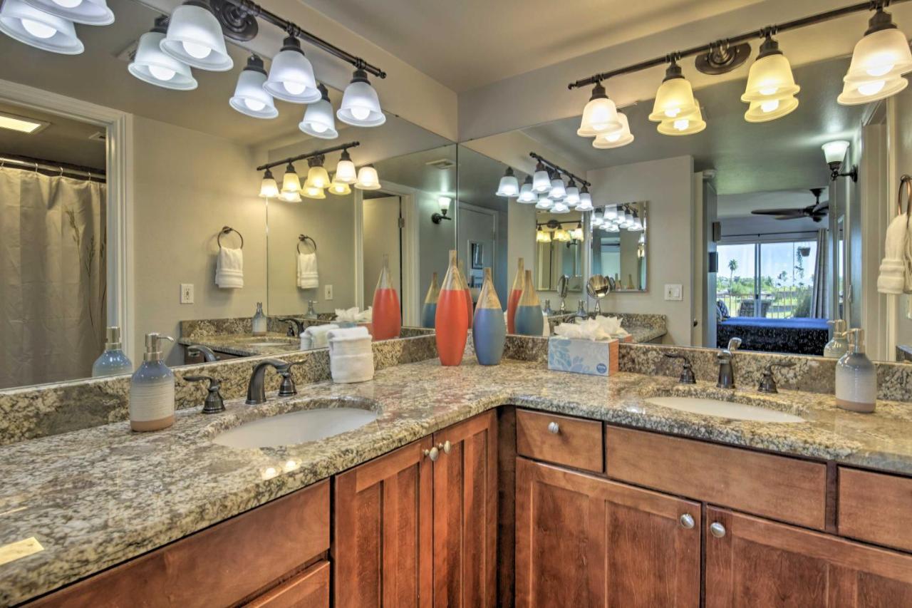 With Golf Course And Mountain Views!