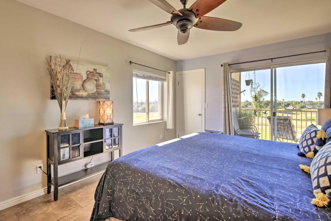 With Golf Course And Mountain Views! Apartment
