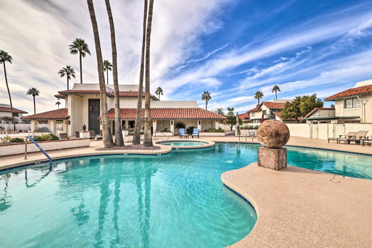 Townhouse With Pool Access! Holiday home Scottsdale