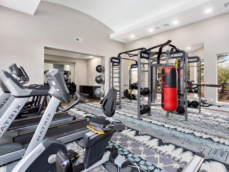 Apartamento Pure 2 Bed N Mcdowell Mtn Ranch Gym Pool *