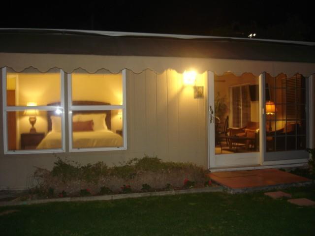 Smoketree And Bungalows Hotel 3*