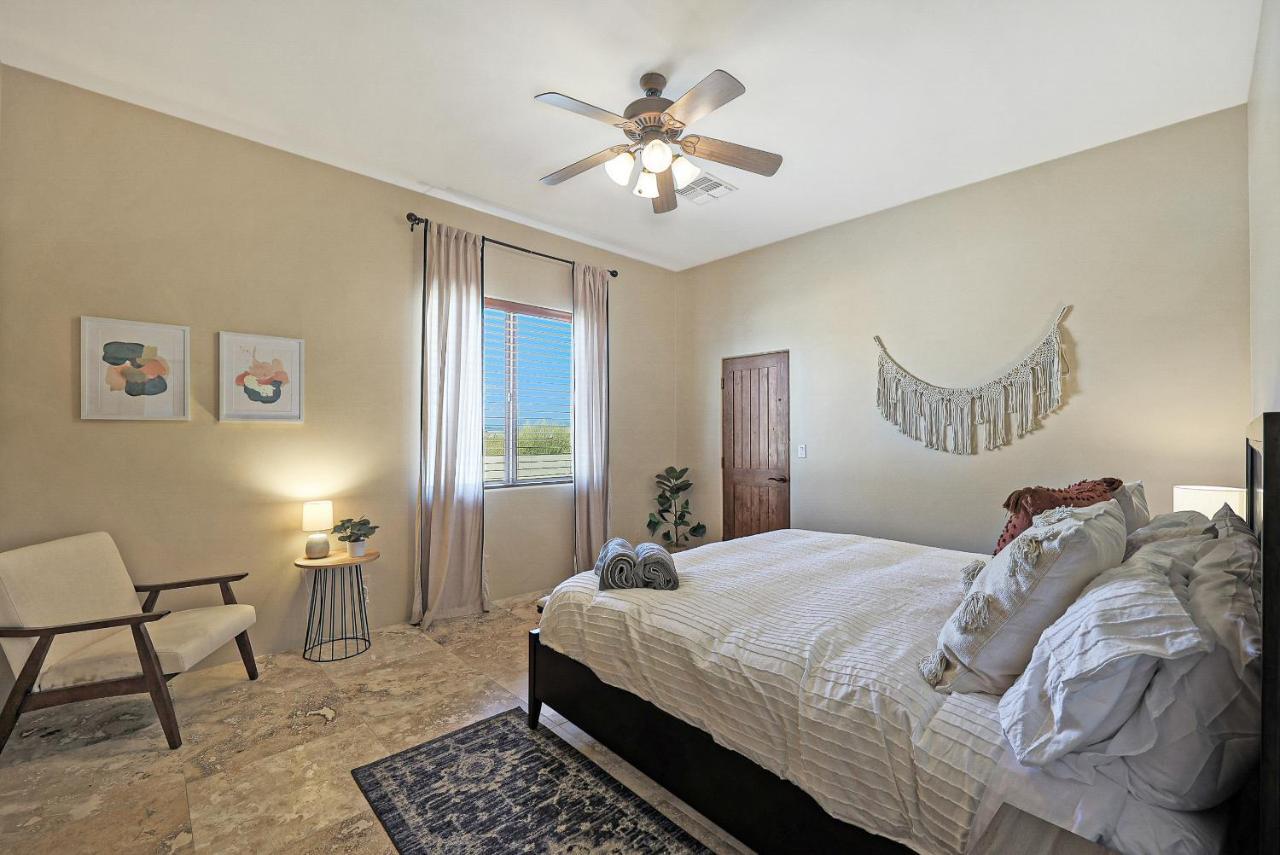 Luxury Estate, Sleeps 24, Sonoran By Homestakes *