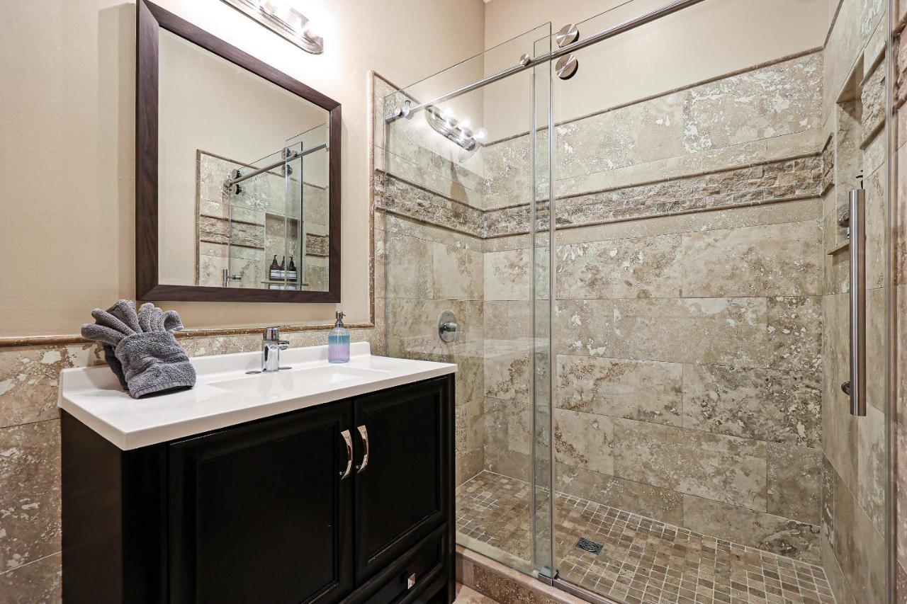 Luxury Estate, Sleeps 24, Sonoran By Homestakes Scottsdale