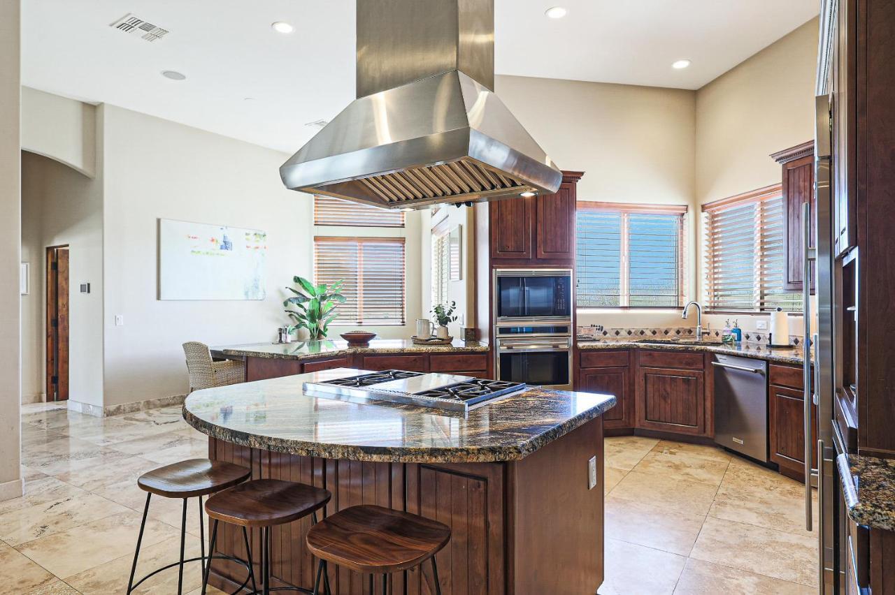 Luxury Estate, Sleeps 24, Sonoran By Homestakes Pousada *