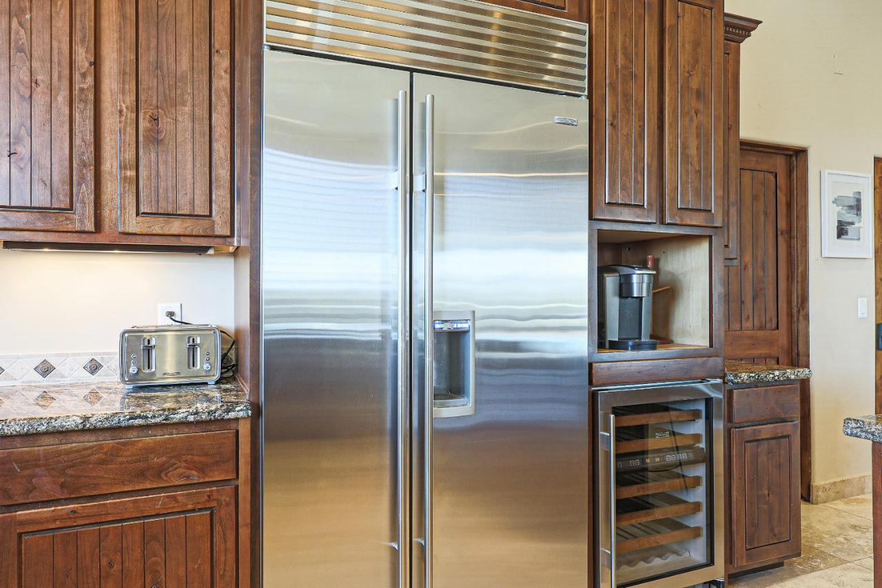 Luxury Estate, Sleeps 24, Sonoran By Homestakes Pousada *