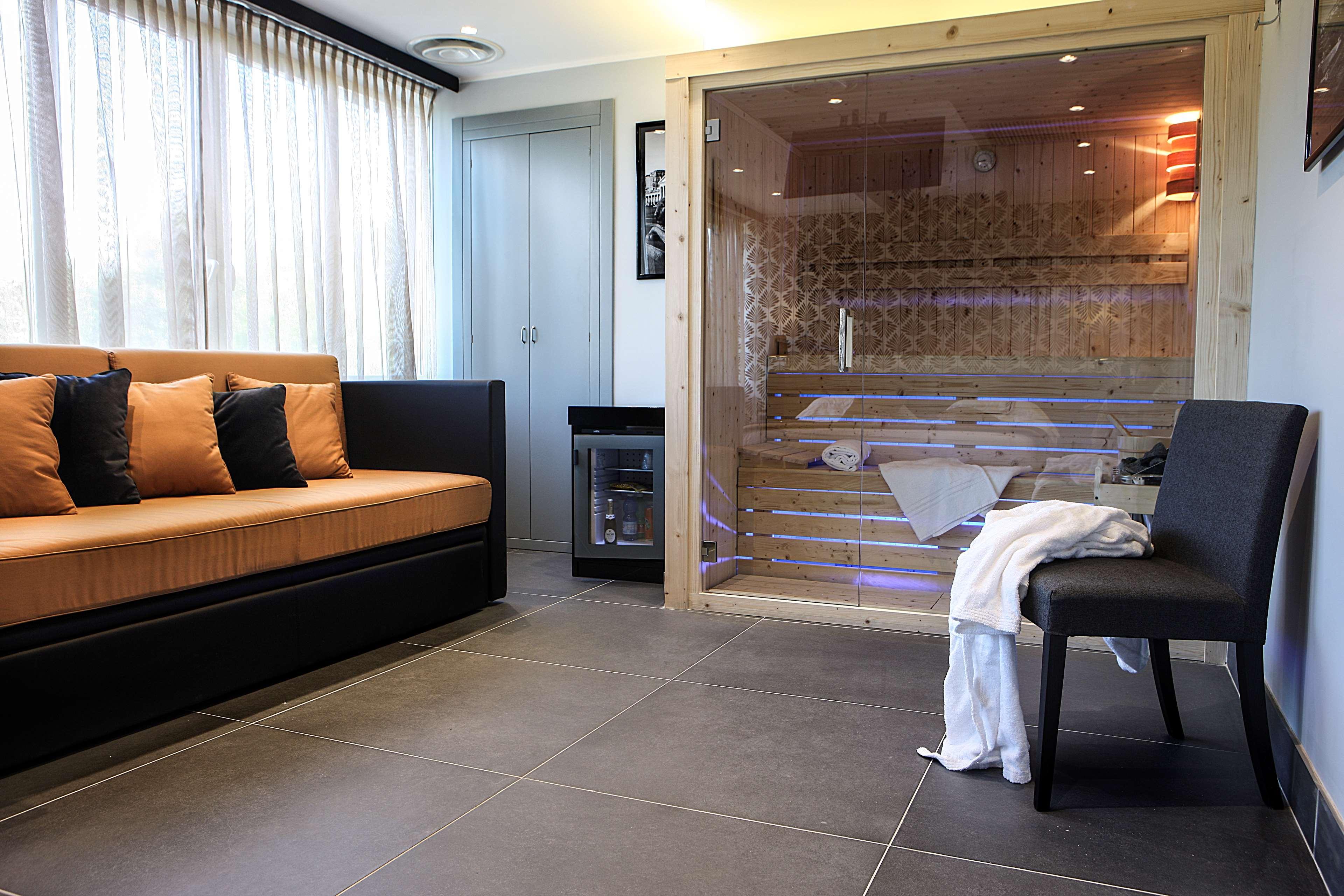 Western Thunderbird Hotel Scottsdale