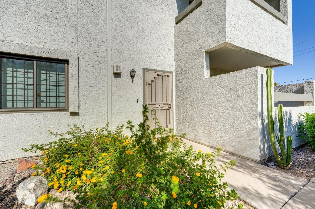 Apartamento Modern Oasis With Patio And Pool Access *