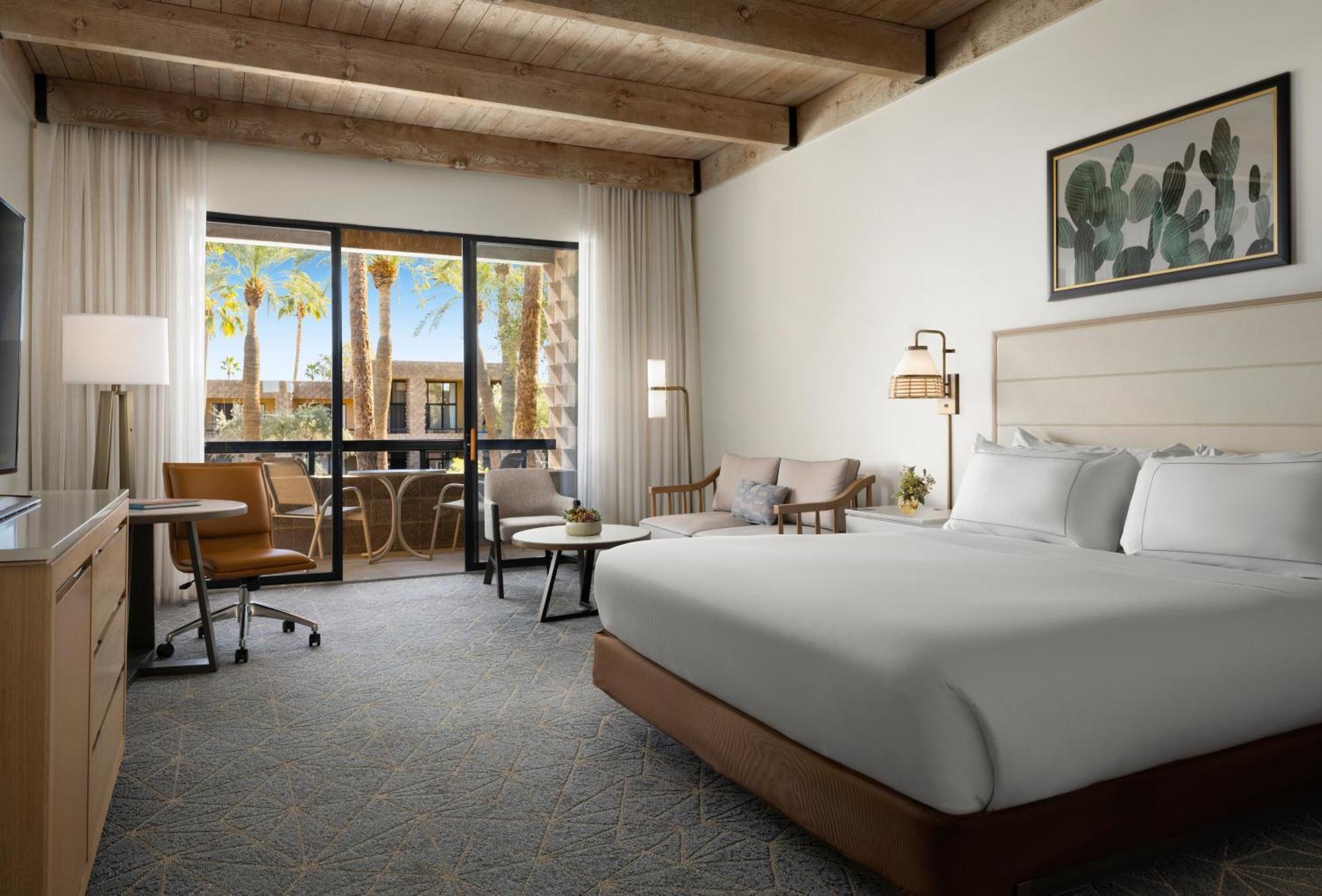 Doubletree By Hilton Paradise Valley 4*