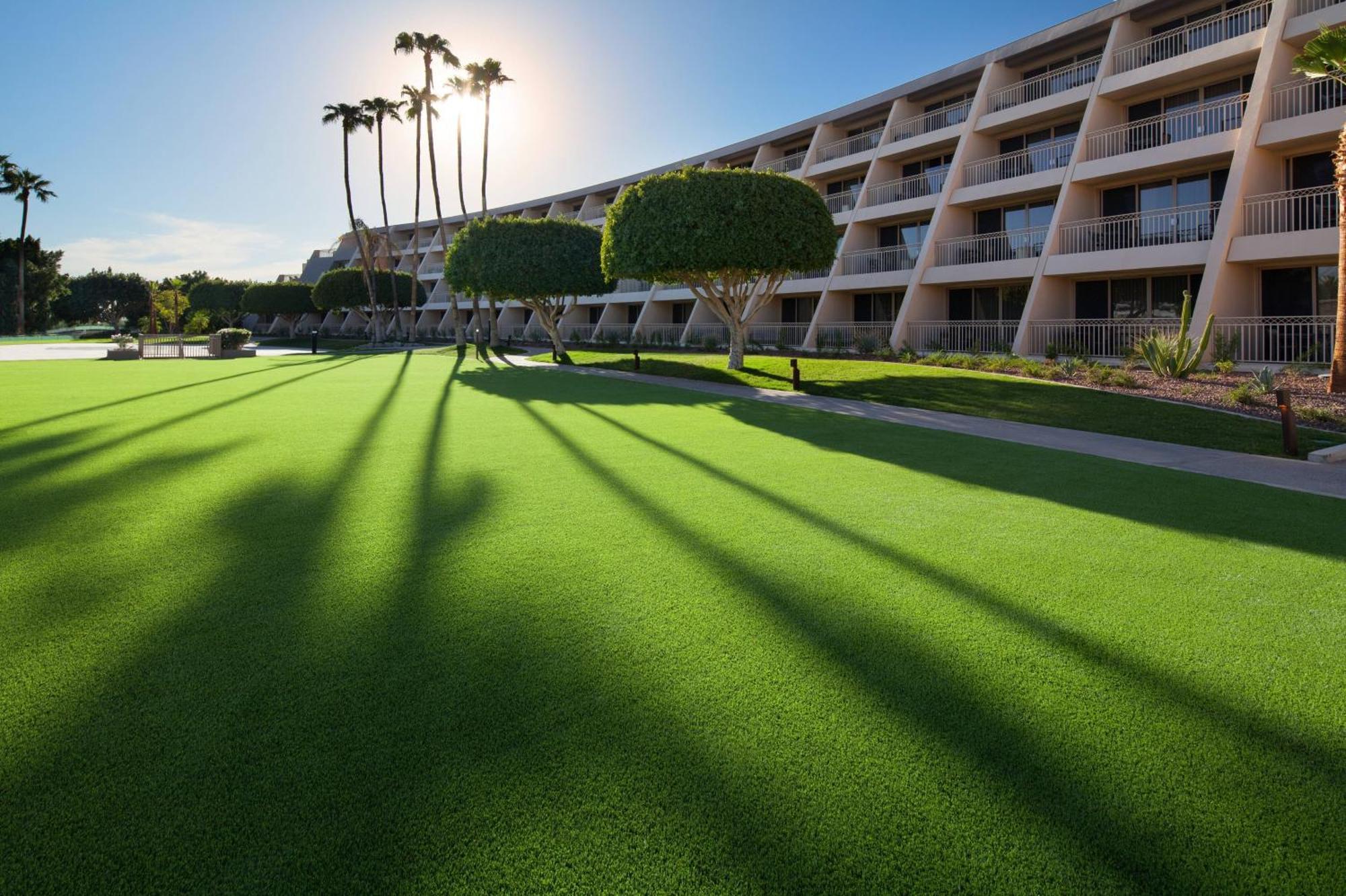 Resort The Phoenician, A Luxury Collection Resort,
