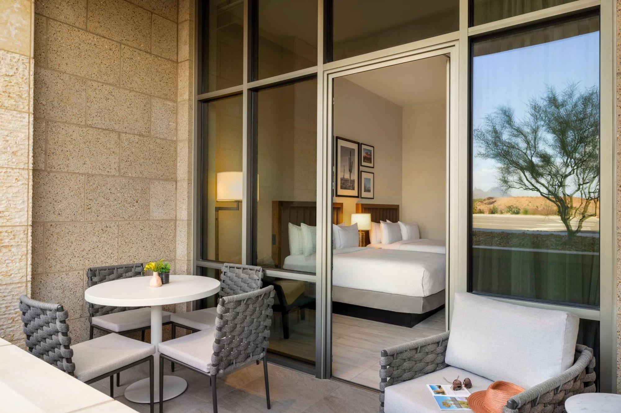 Hilton North At Cavasson 4*