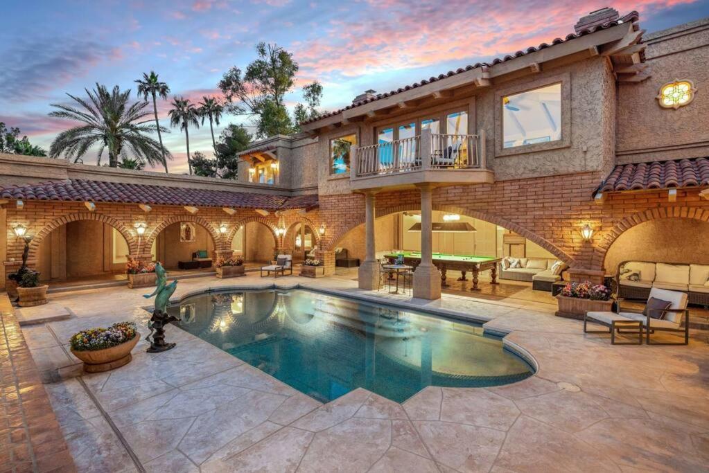 Ethereal Corner Ritz Carlton Grand Estate Golf Mountains Jacuzzi Sauna Theater Gym *