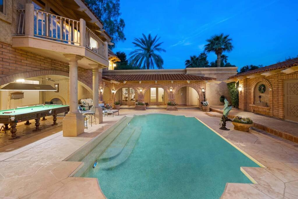 Pousada Ethereal Corner Ritz Carlton Grand Estate Golf Mountains Jacuzzi Sauna Theater Gym Scottsdale