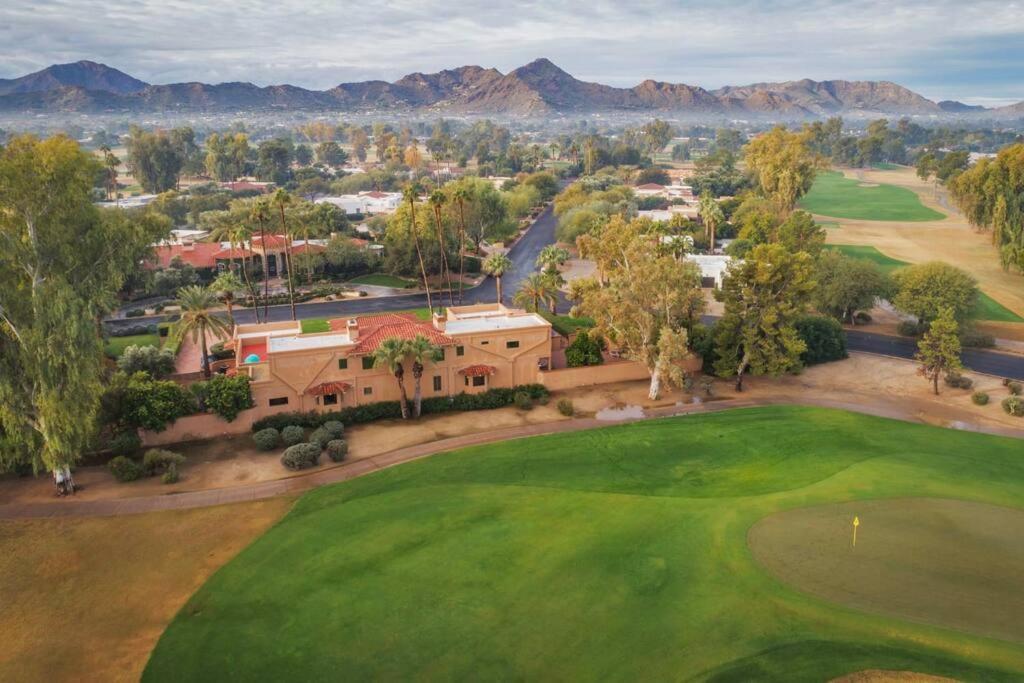 Pousada Ethereal Corner Ritz Carlton Grand Estate Golf Mountains Jacuzzi Sauna Theater Gym Scottsdale