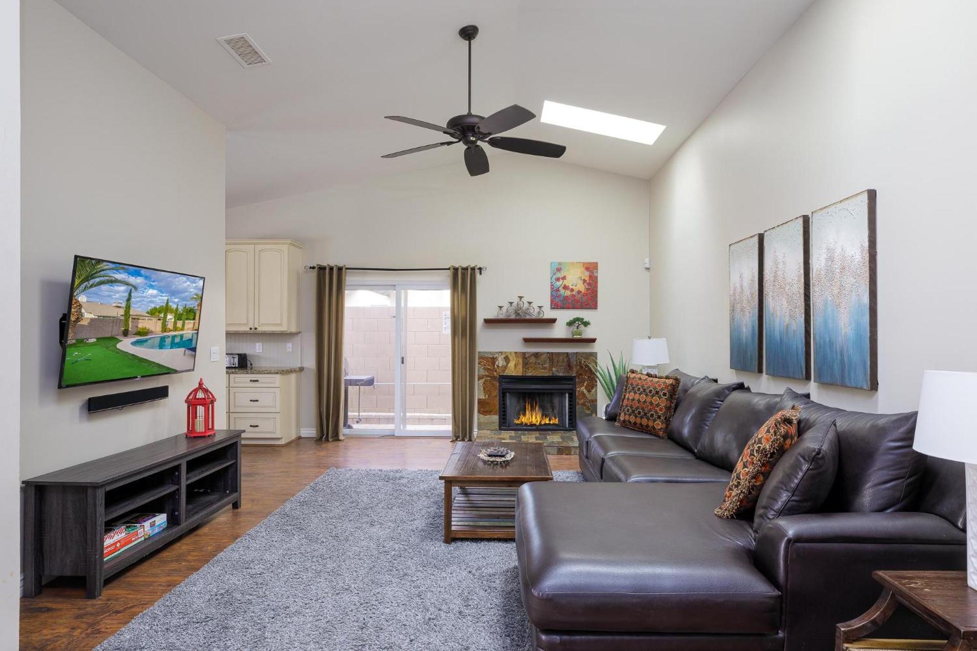 Prime Location, Heated Pool, Hot Tub, Game Room,