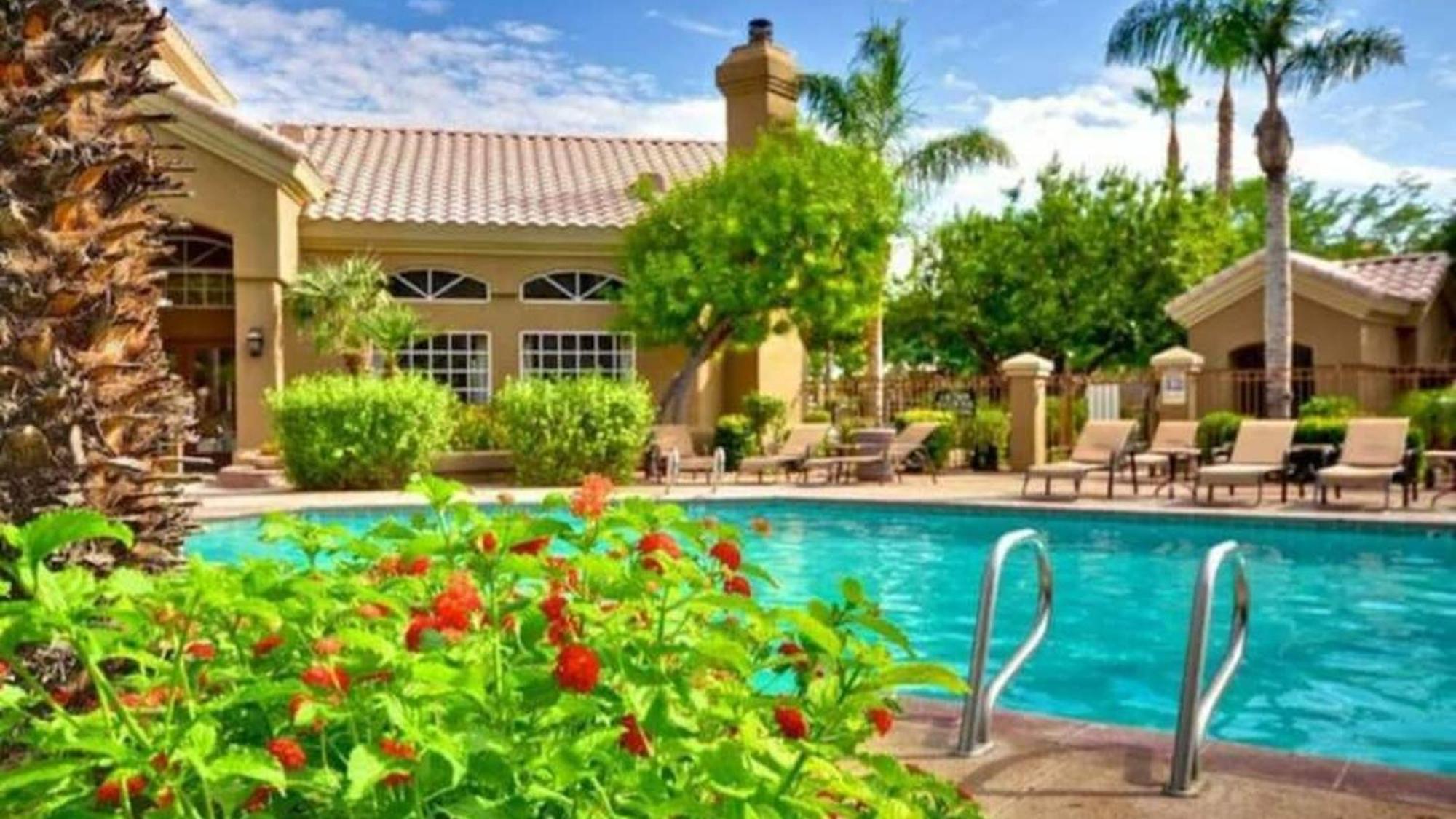 Beautiful 3 Bdrm Wgarage Casa de férias *