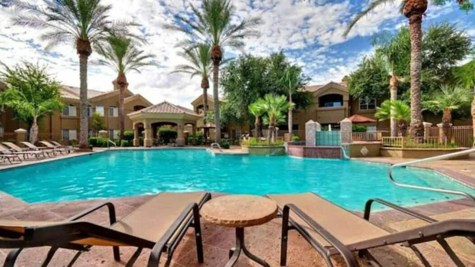 Beautiful 3 Bdrm Wgarage *