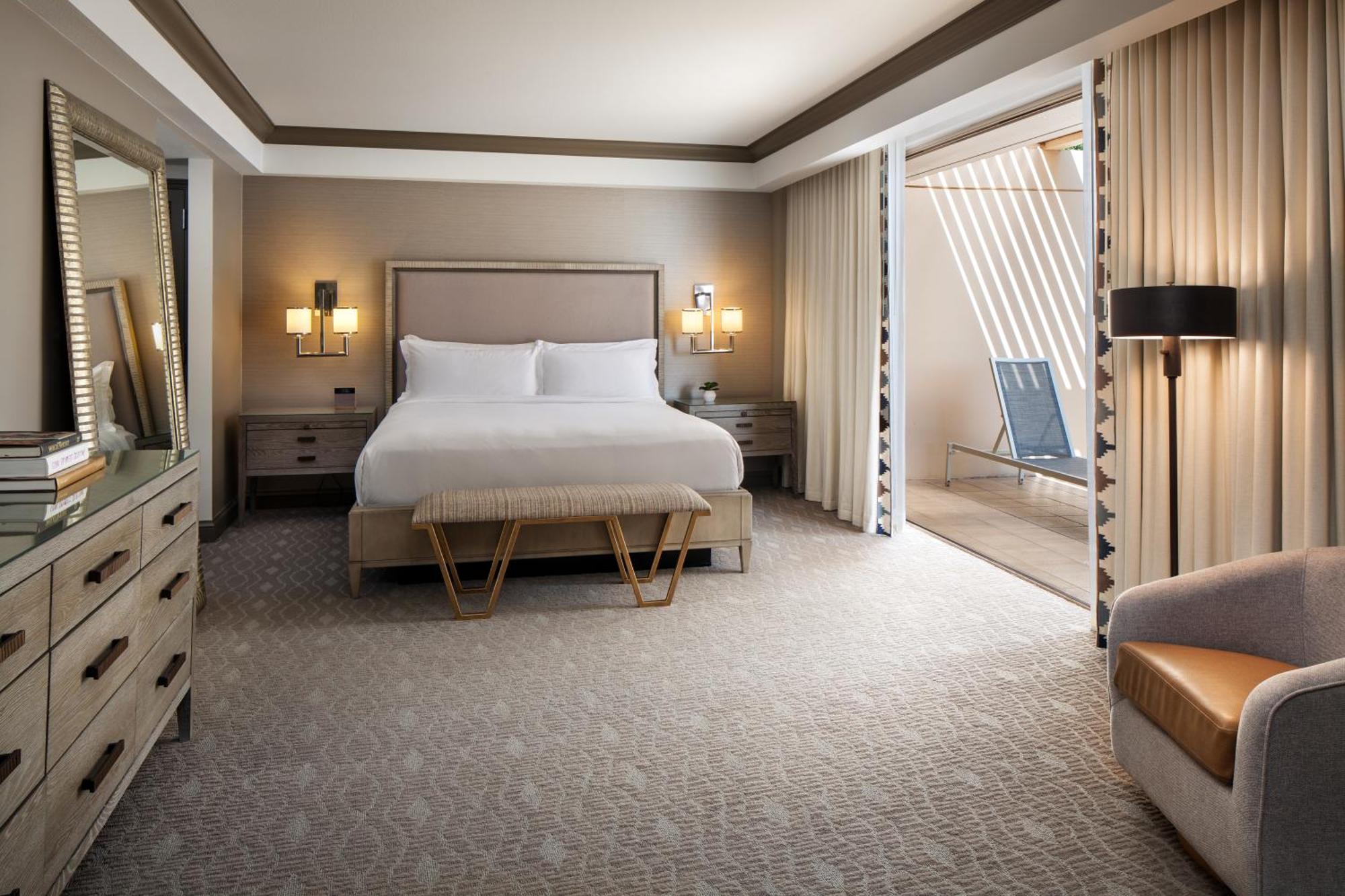 Resort The Phoenician, A Luxury Collection Resort, 5*