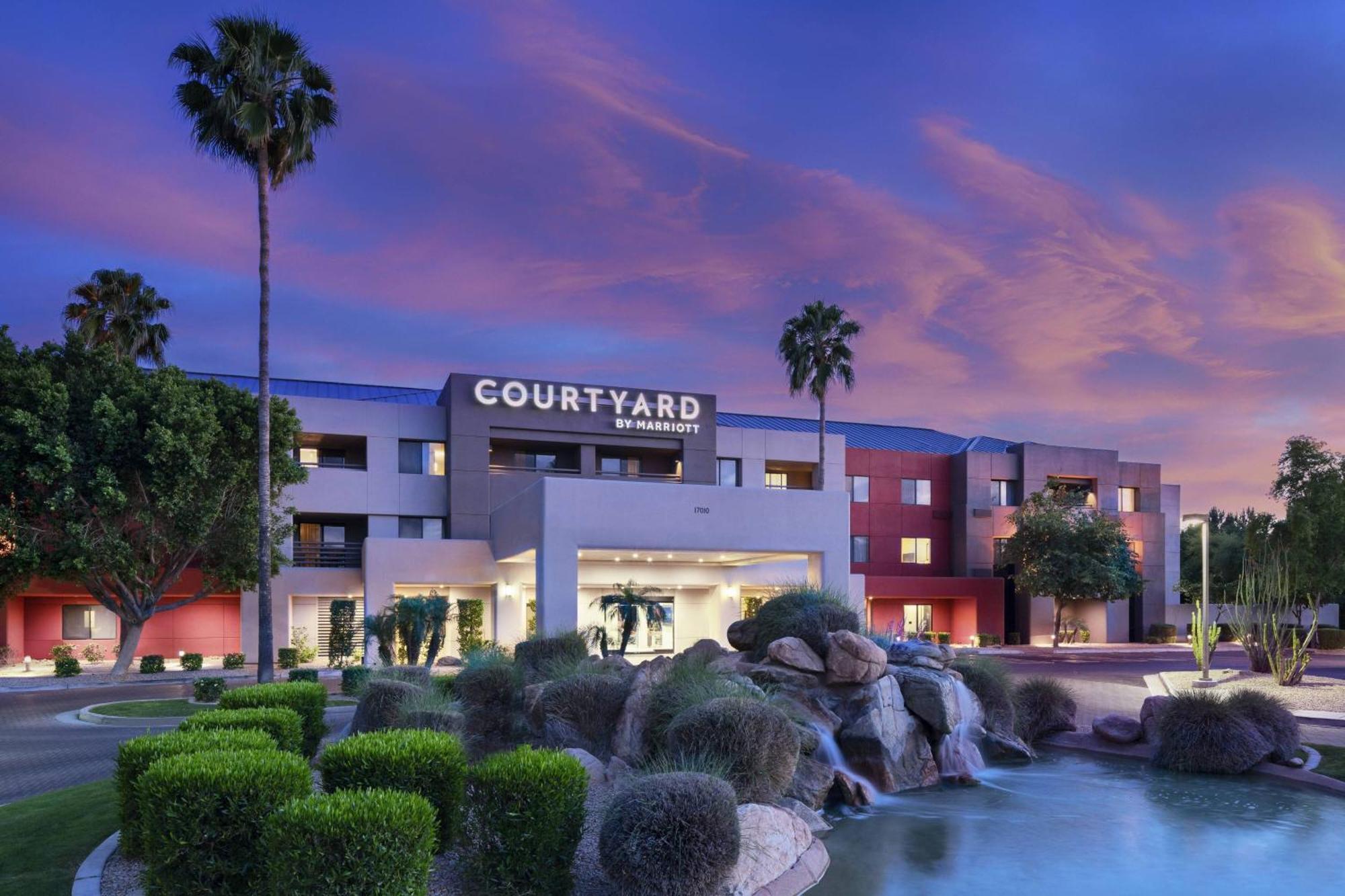 Hotel Courtyard North Scottsdale