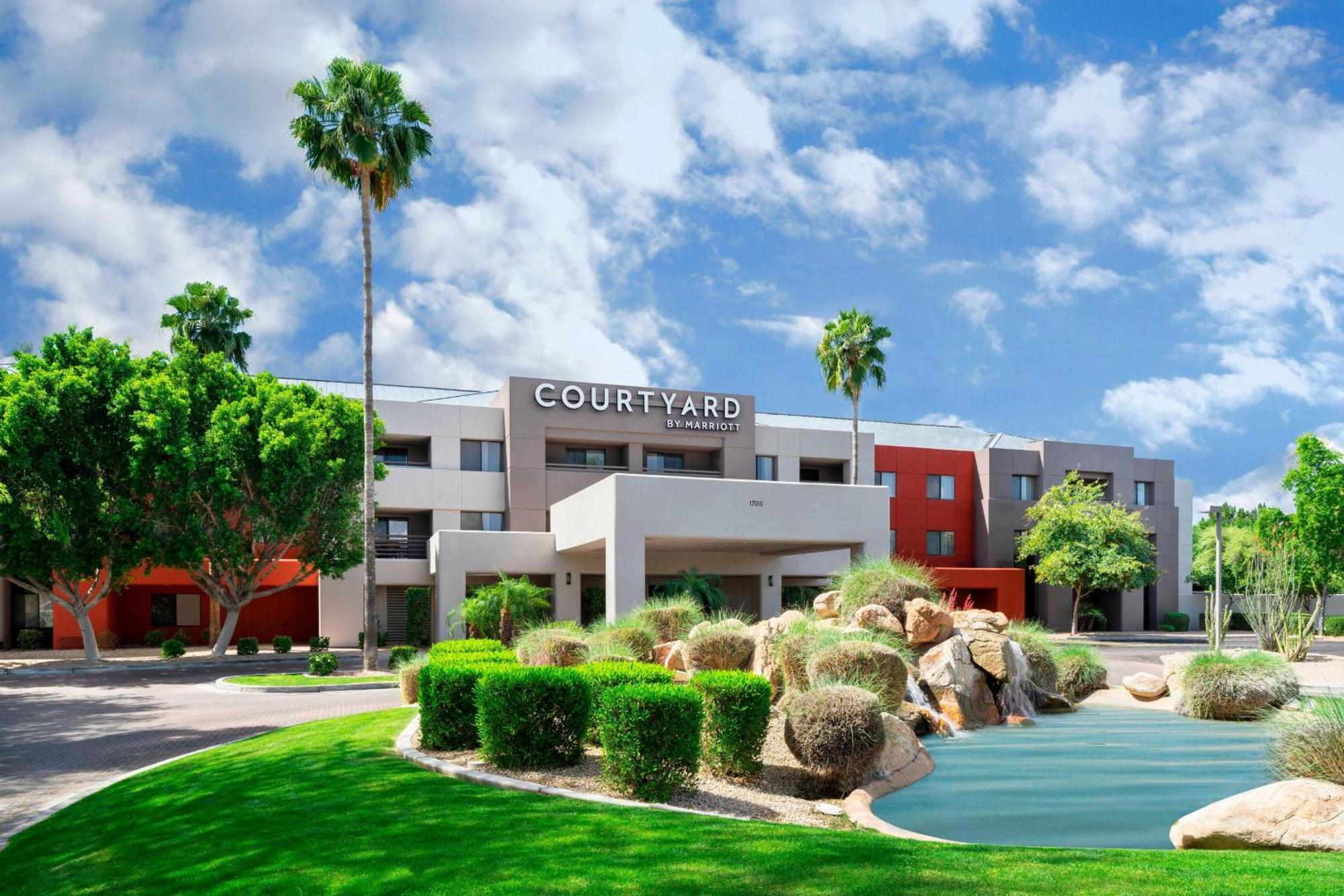 Hotel Courtyard North Scottsdale