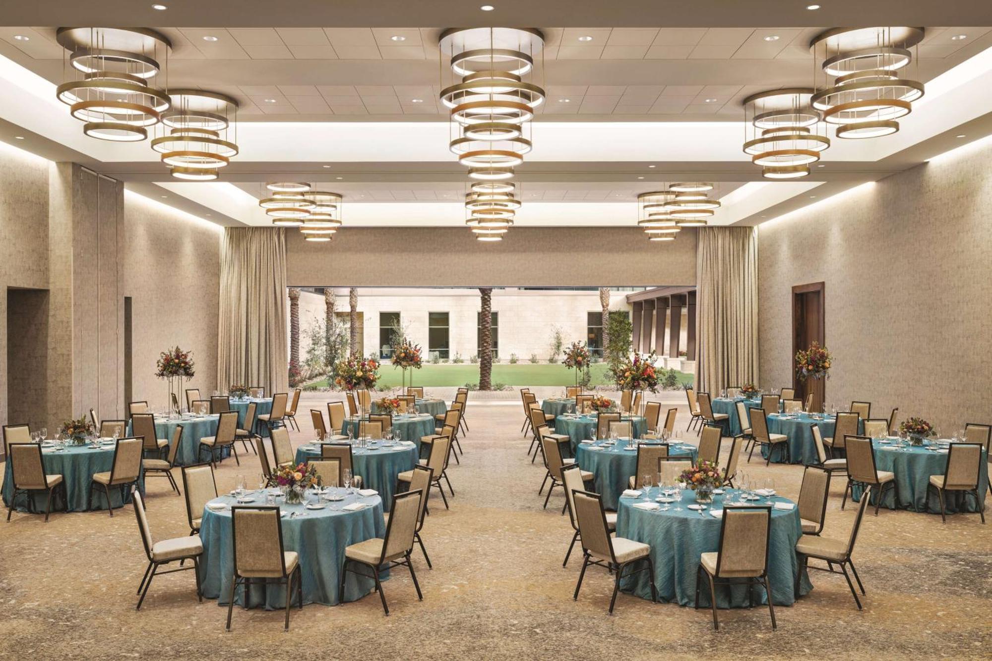 Hilton North At Cavasson 4*
