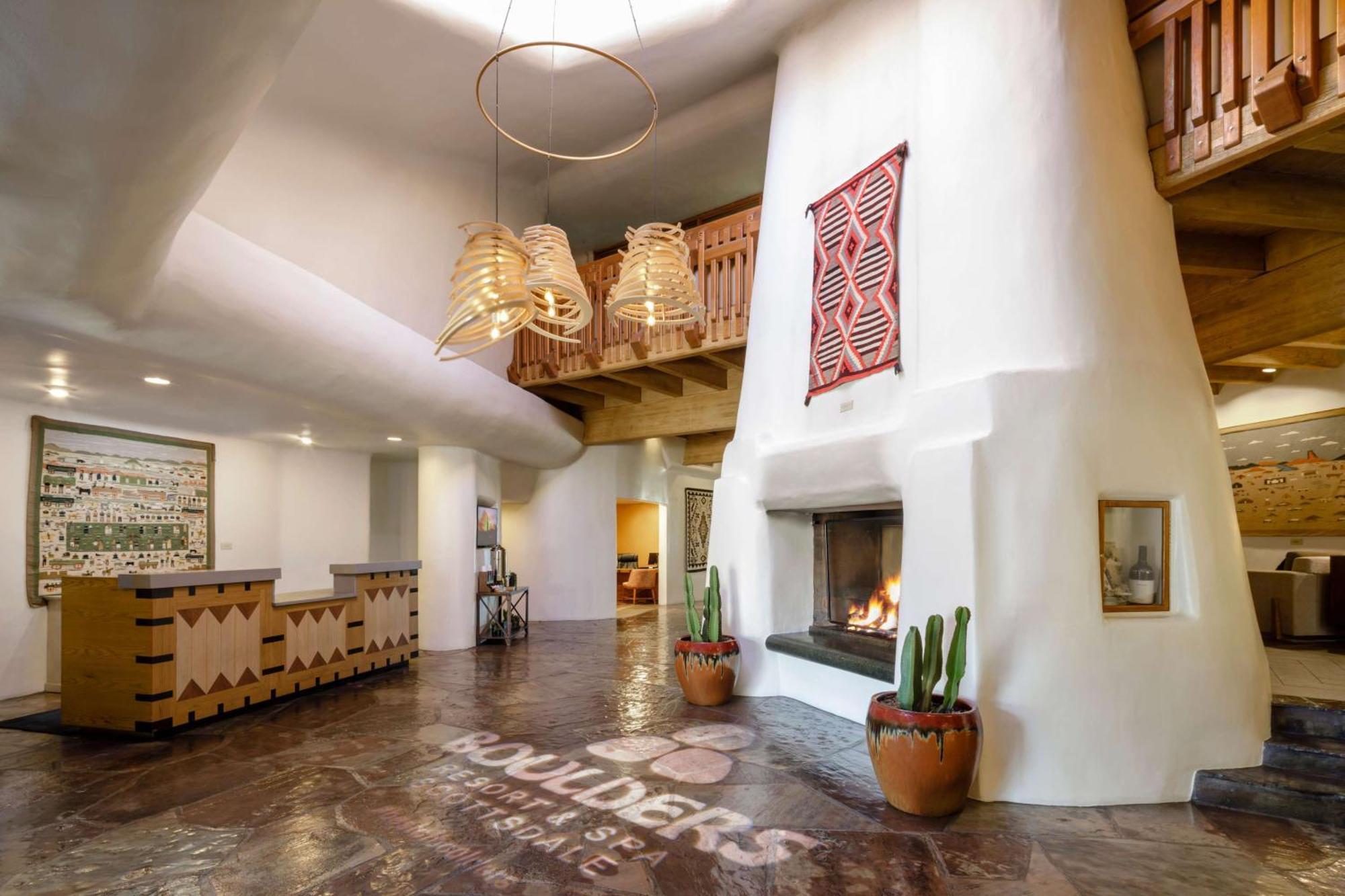 Boulders & Scottsdale, Curio Collection By Hilton 4*