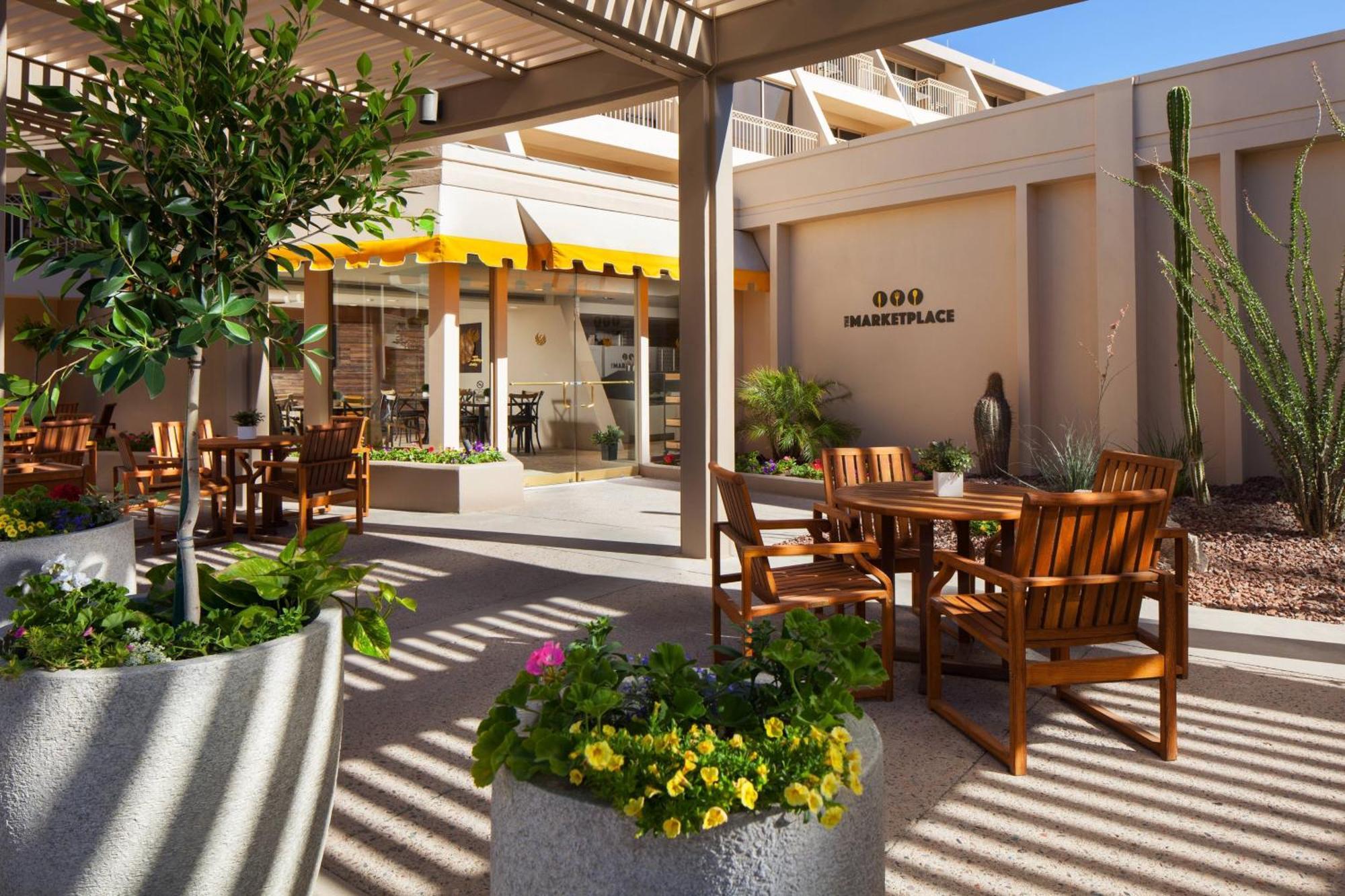 Resort The Phoenician, A Luxury Collection Resort,