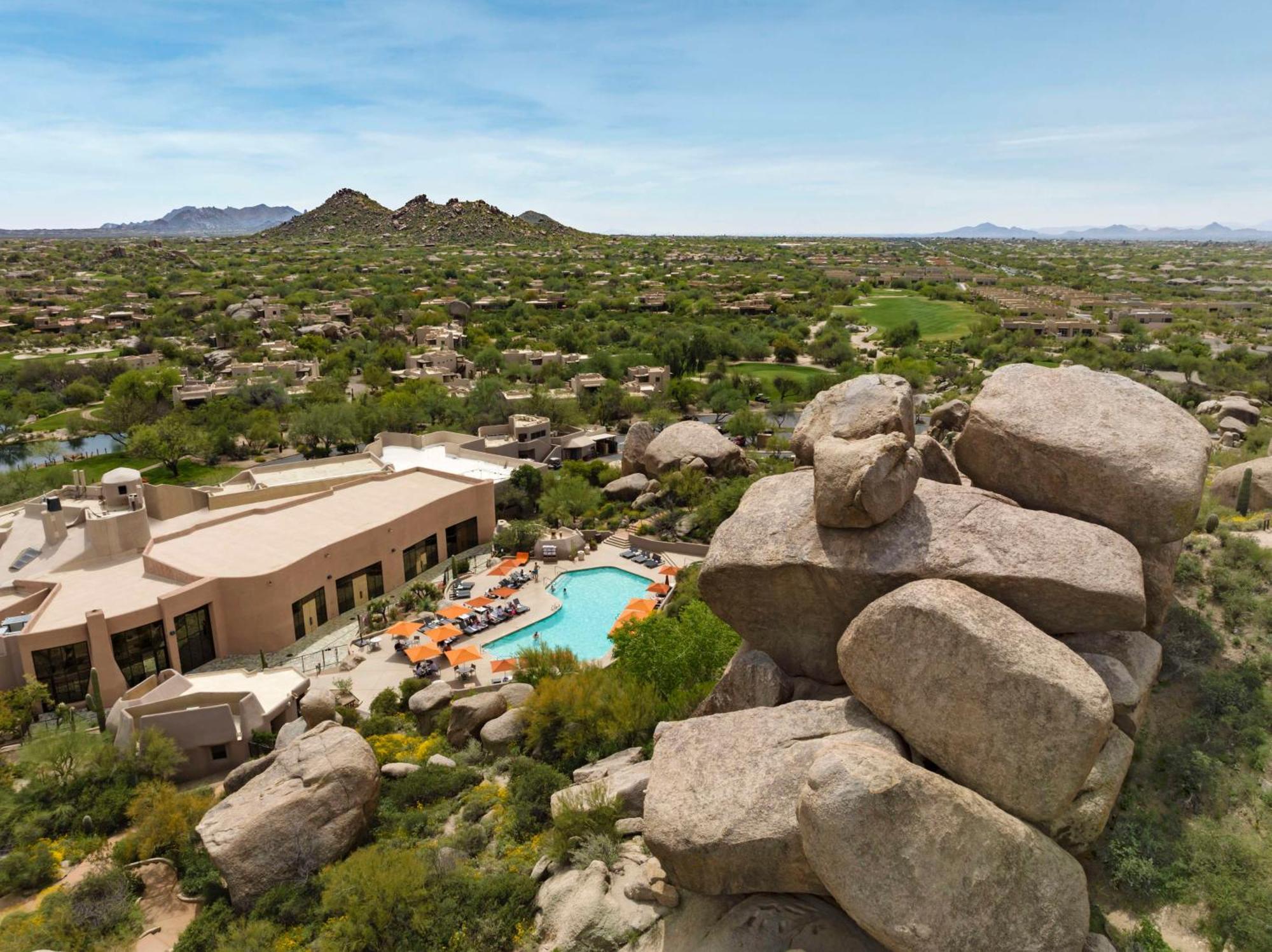 Boulders & Scottsdale, Curio Collection By Hilton Scottsdale