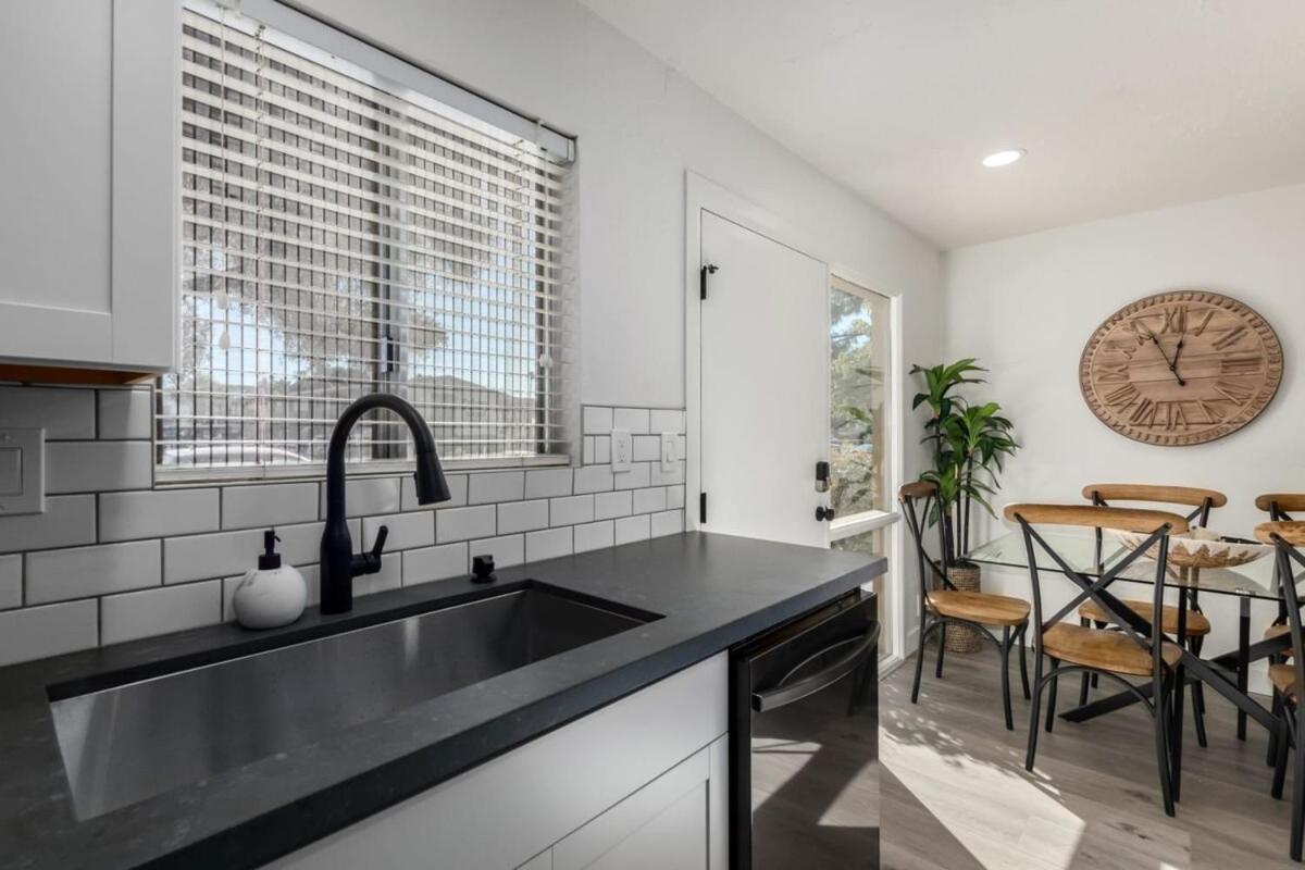 Holiday home Modern Townhouse-walk 2 Oldtown-4 Heated Pools Scottsdale