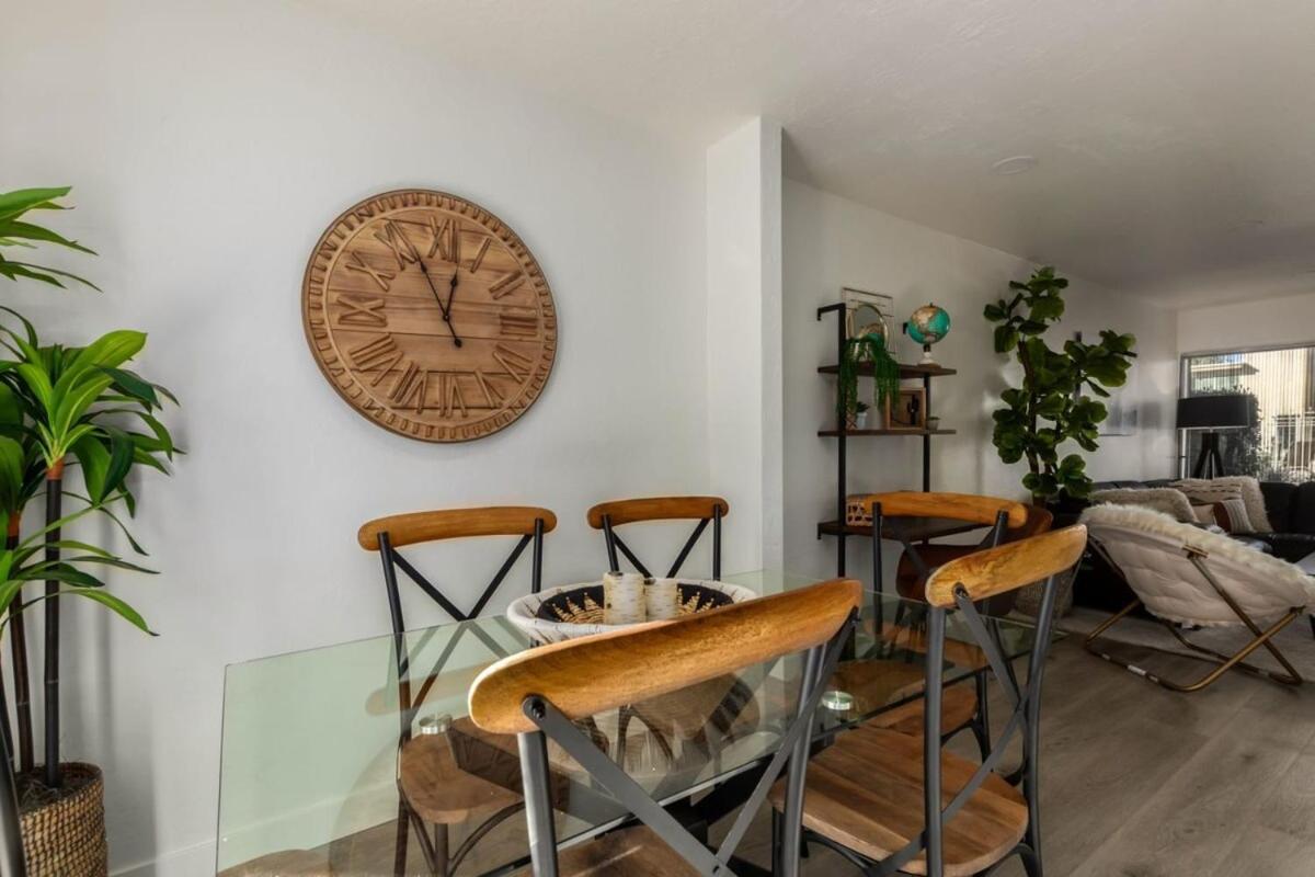 Modern Townhouse-walk 2 Oldtown-4 Heated Pools Holiday home Scottsdale