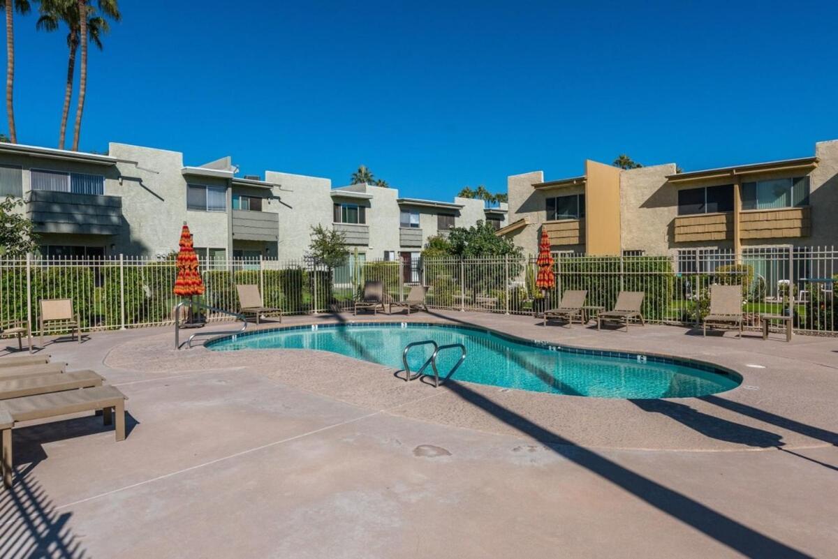 Modern Townhouse-walk 2 Oldtown-4 Heated Pools Scottsdale