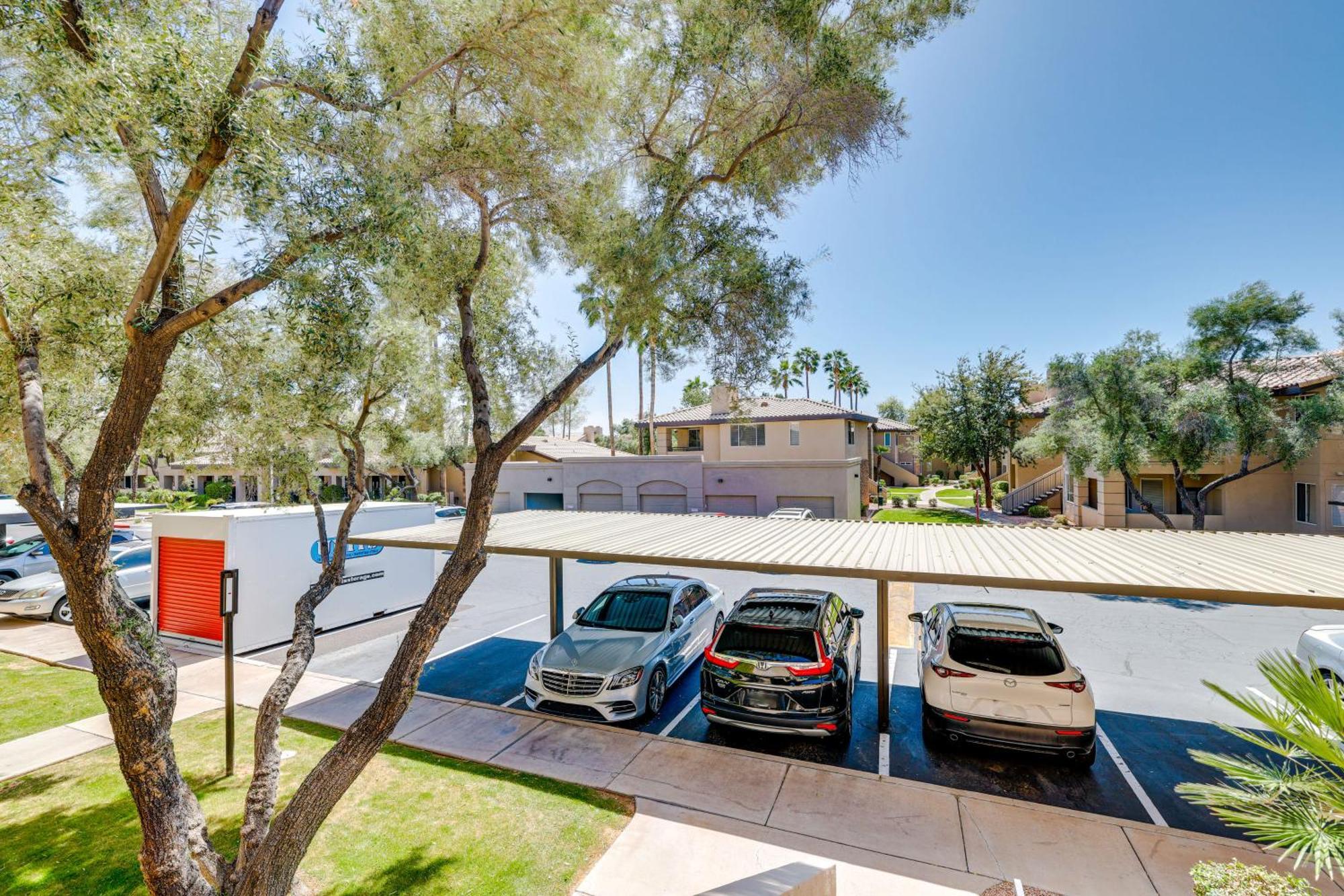 Vibrant With Community Pool Access! Apartamento