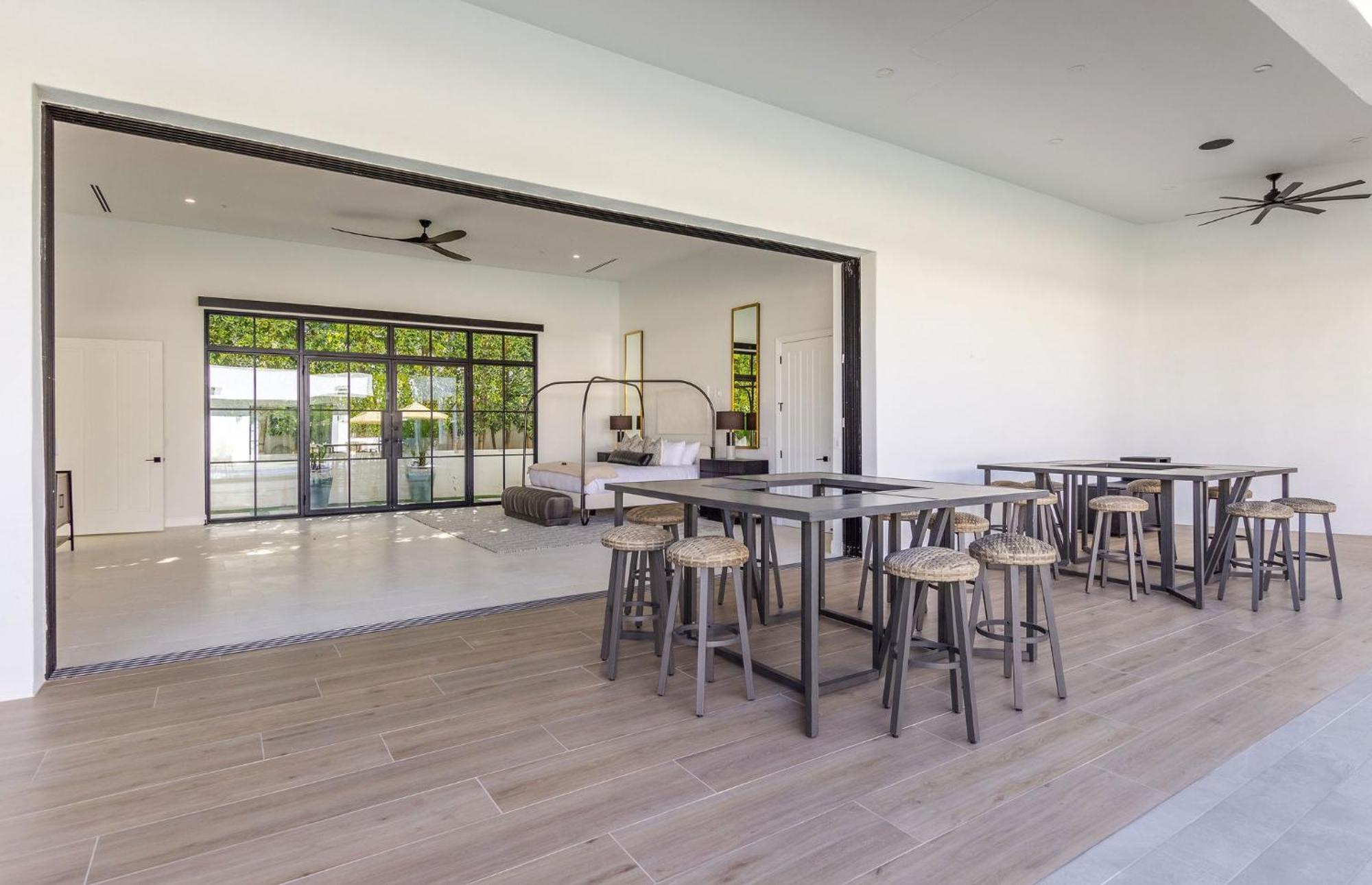 Holiday home Old Town Luxury - Heated Pool, Spa, Rooftop Deck, Sauna, Speakeasy