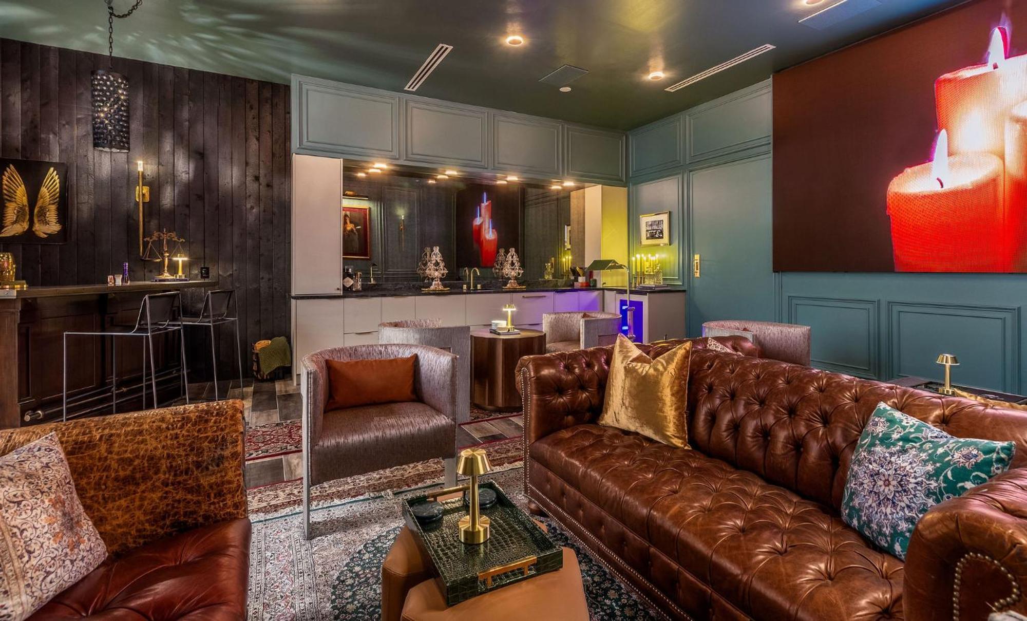 Holiday home Old Town Luxury - Heated Pool, Spa, Rooftop Deck, Sauna, Speakeasy