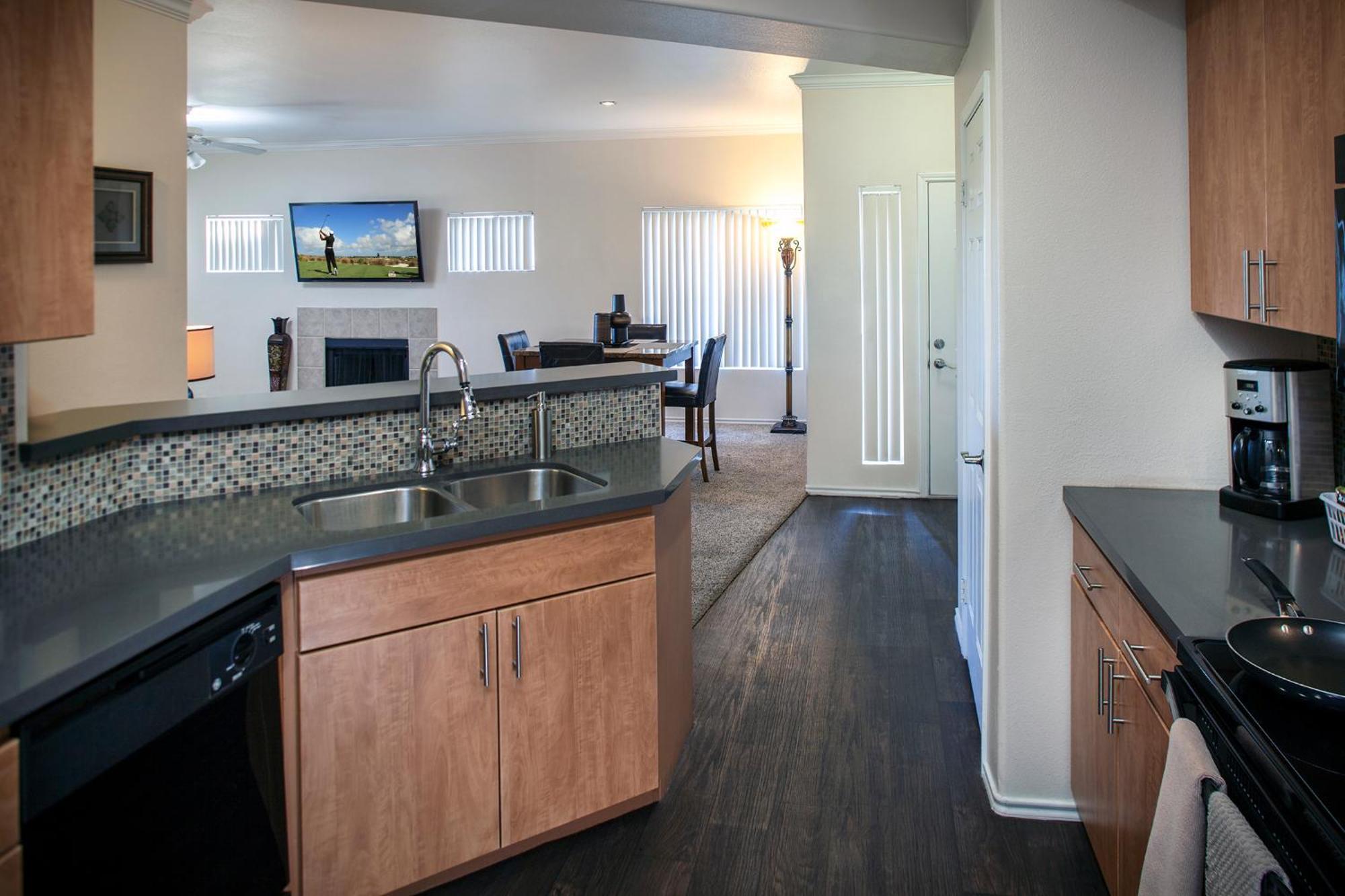 Luxury By Meridian Condoresorts- 3* Scottsdale