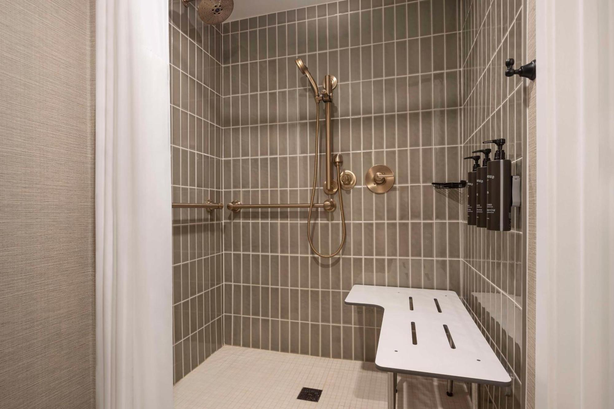 Resort The & Spa, Curio Collection By Hilton Scottsdale