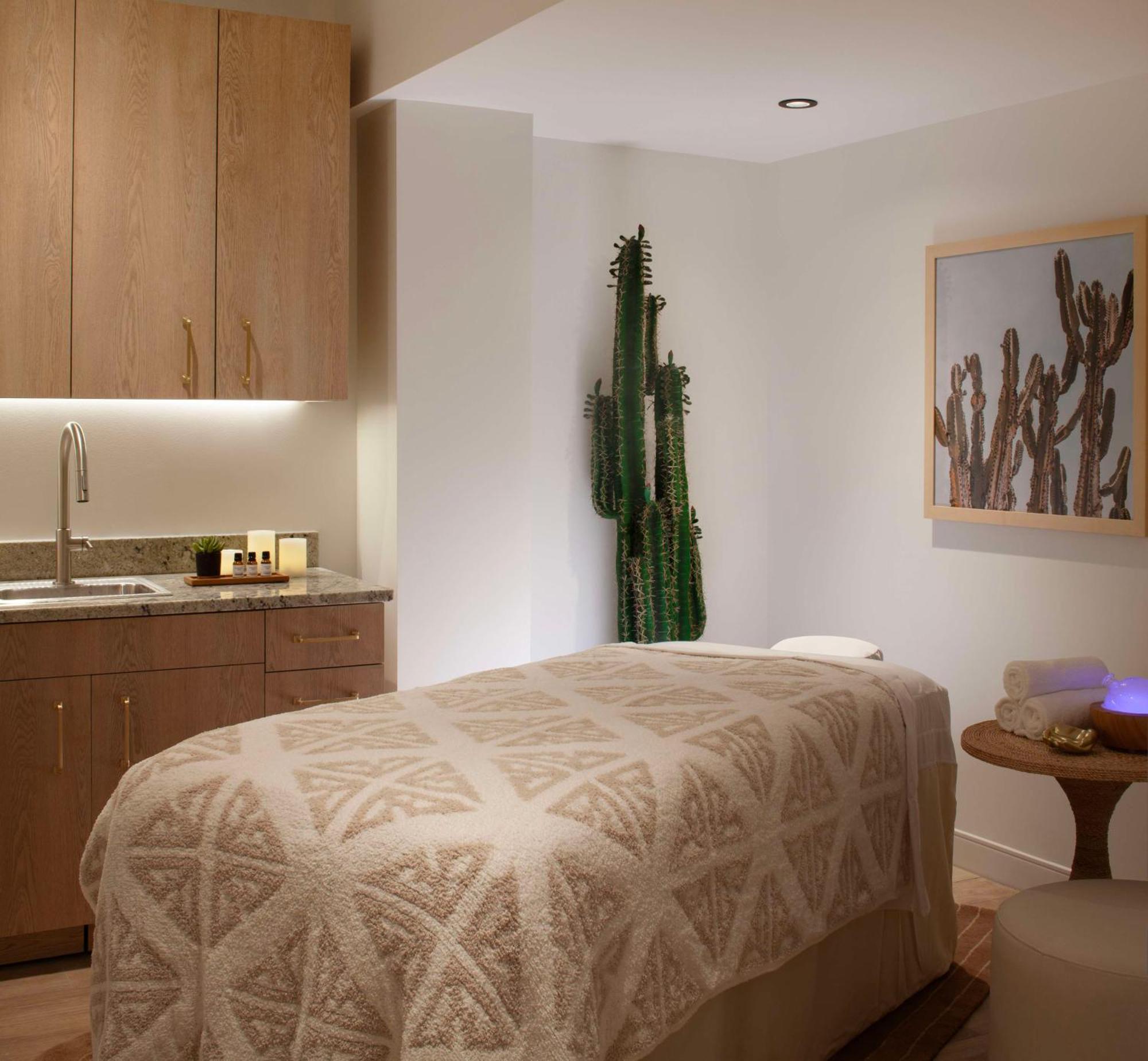 The & Spa, Curio Collection By Hilton Resort 4*
