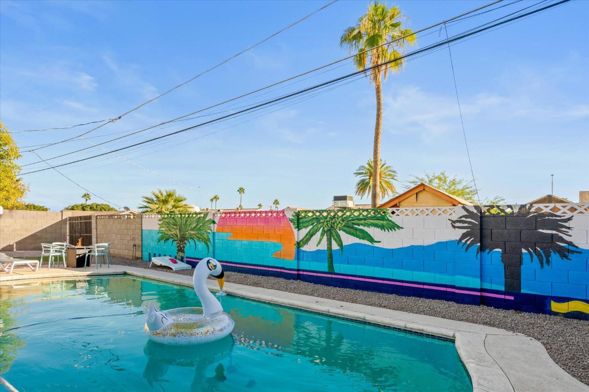 Girls Getaway Haven Outdoor Bar W Pool & Hot Tub *