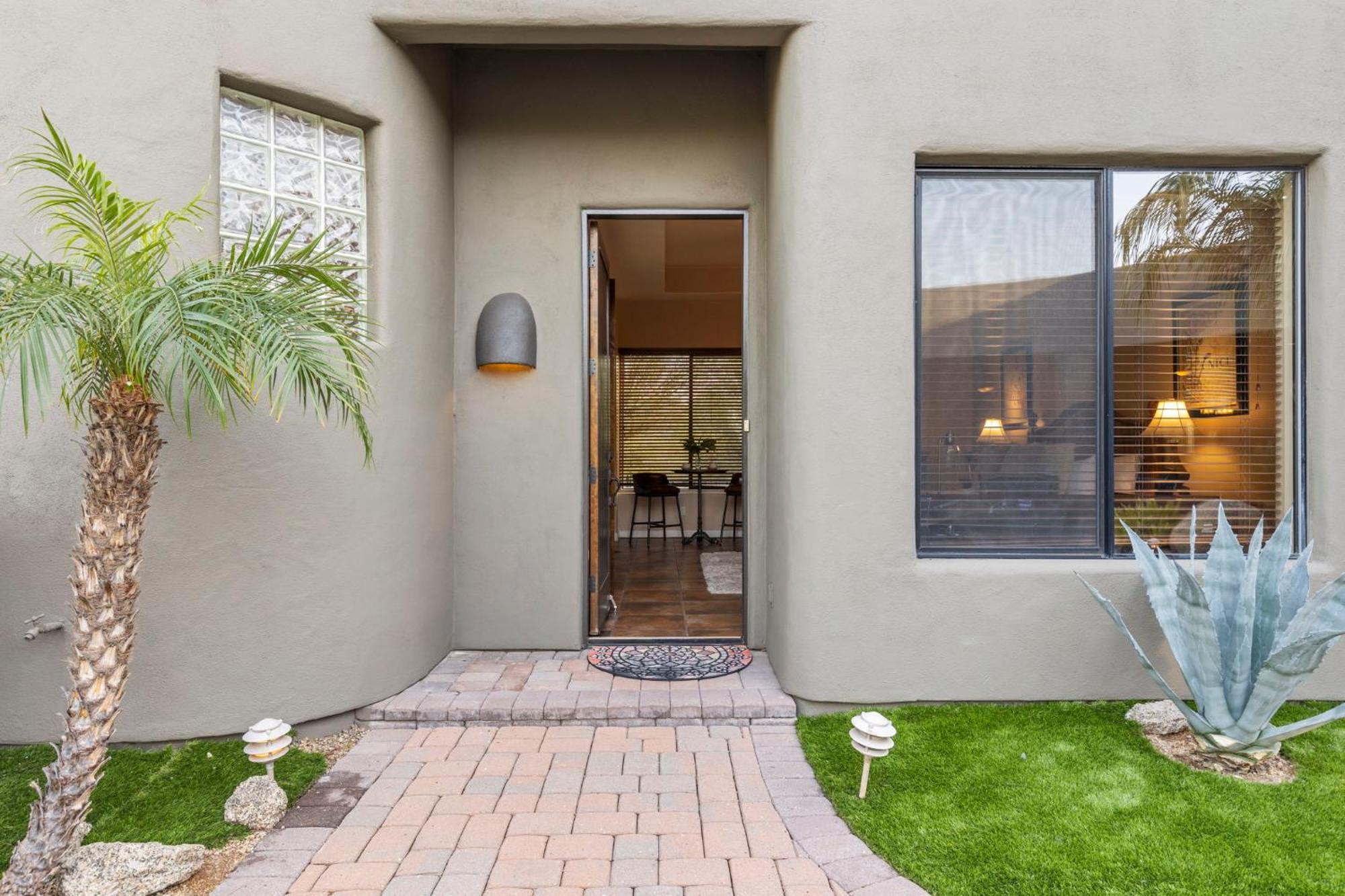 The Debonair Derby By Paseohomesaz With Heated Pool * Scottsdale
