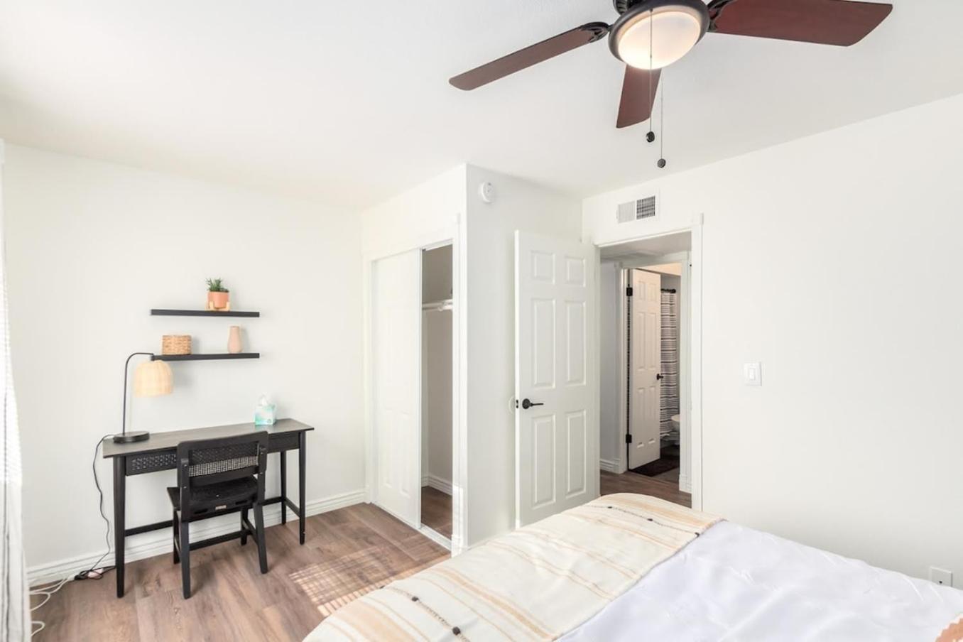 Luxe, 2br Old Town Wpatio, Pool, & Parking Scottsdale