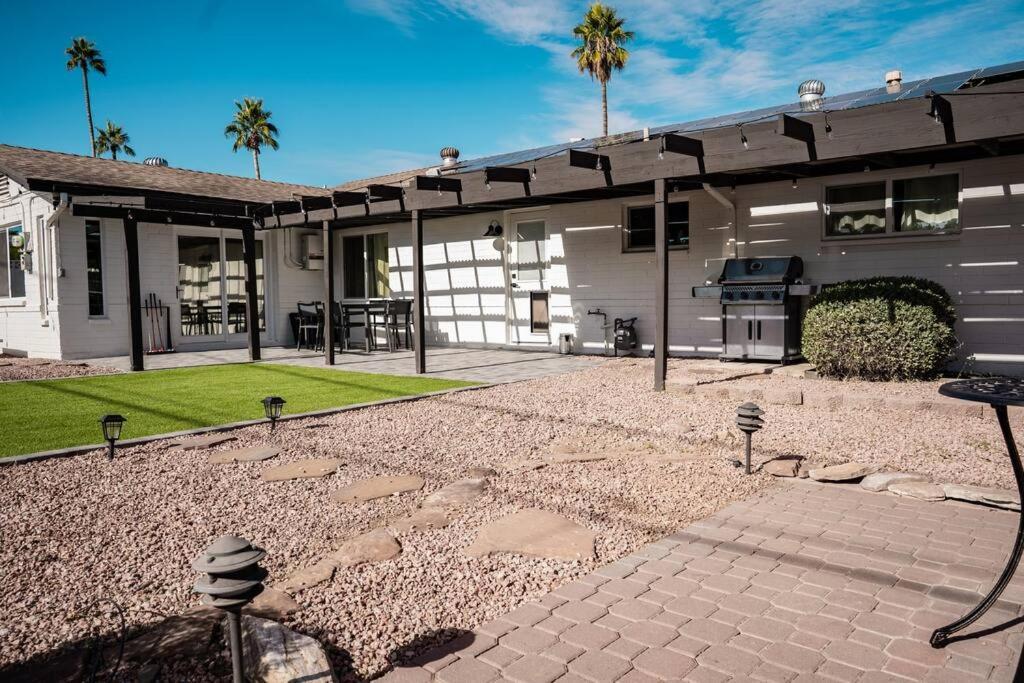 Old Town Cactus Casa With Master, Hot Tub, Putt Putt * Scottsdale