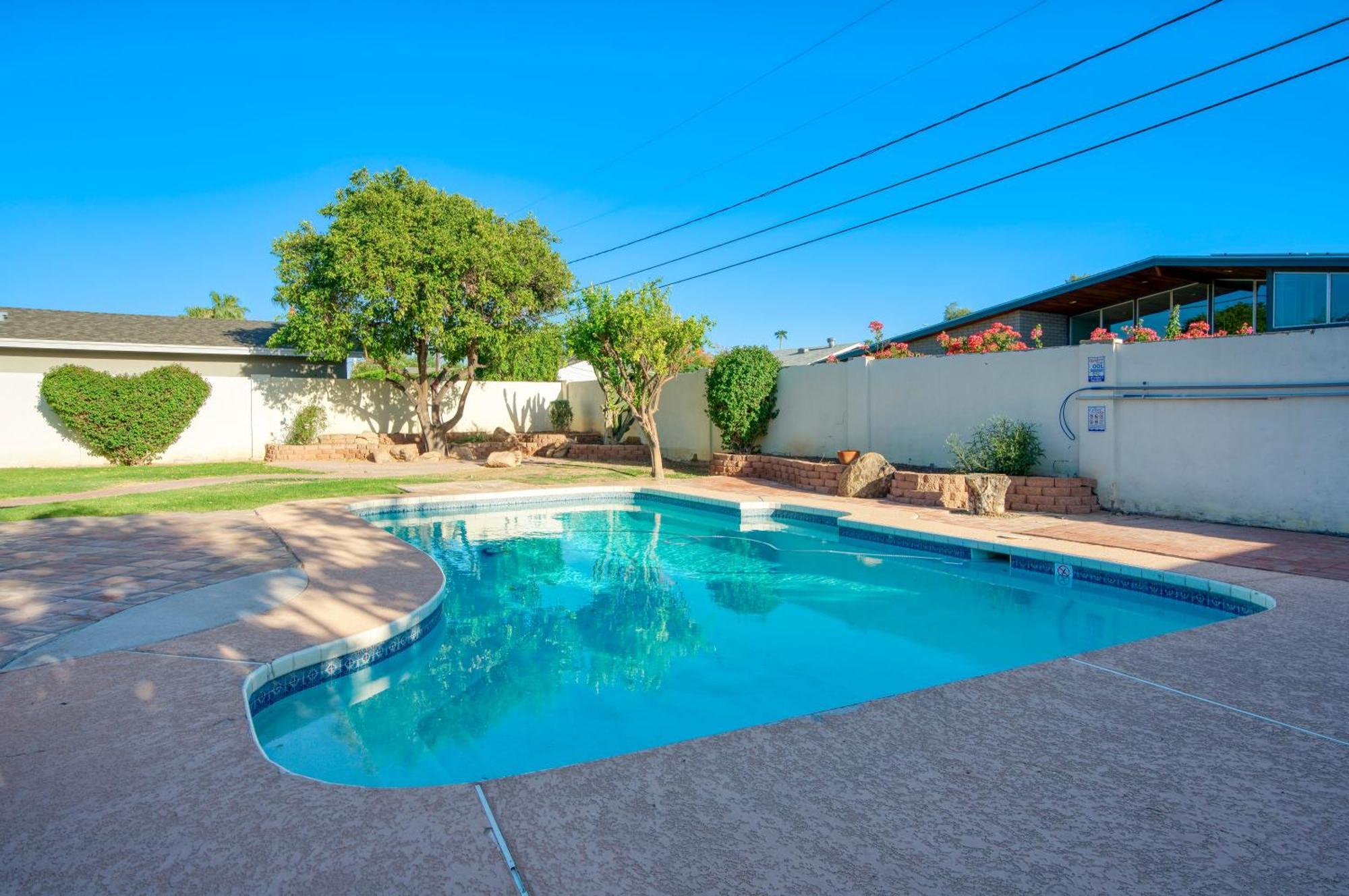 Modern 3bd W Pool And Patio Apartment Scottsdale
