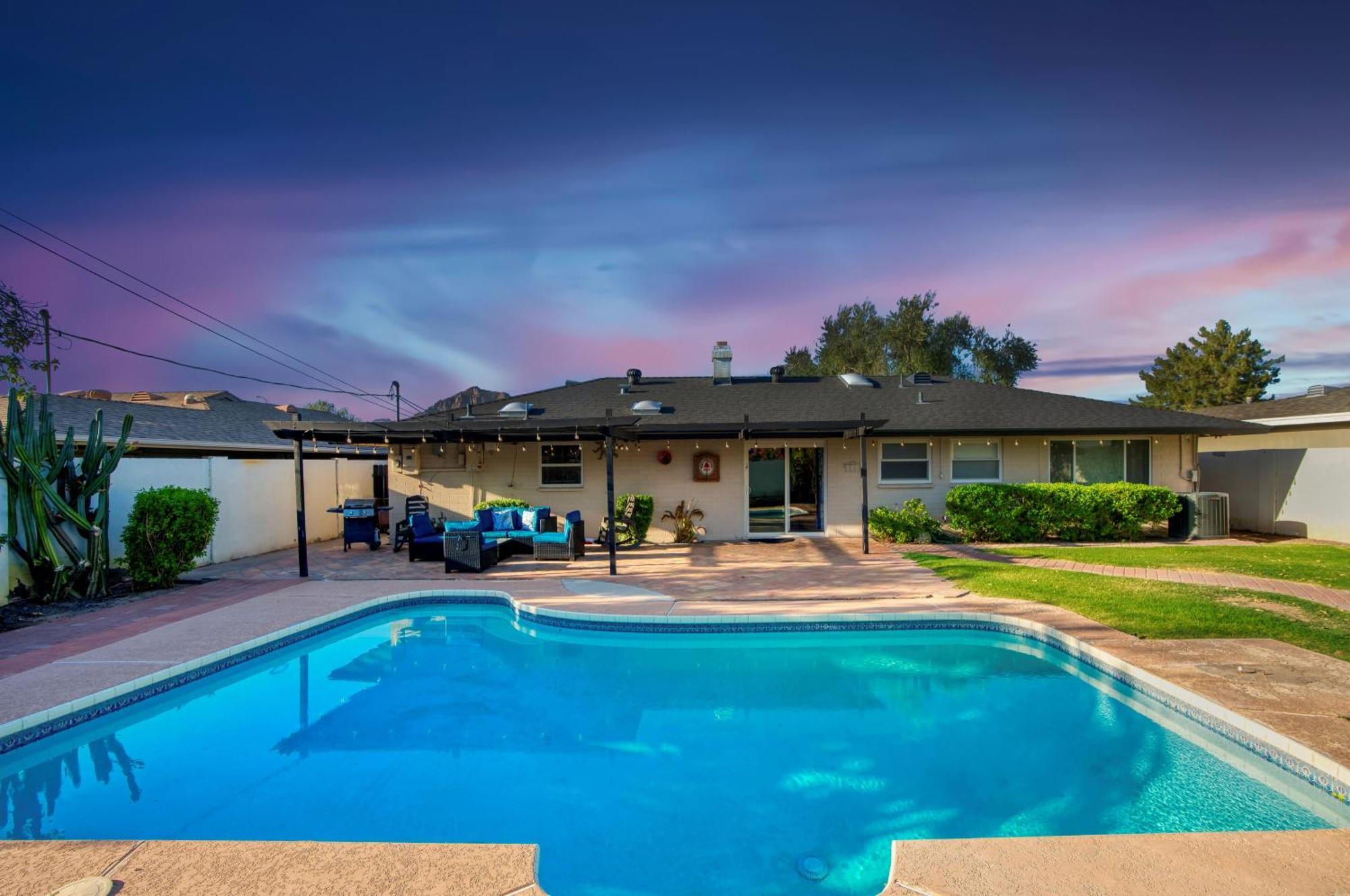 Modern 3bd W Pool And Patio Scottsdale