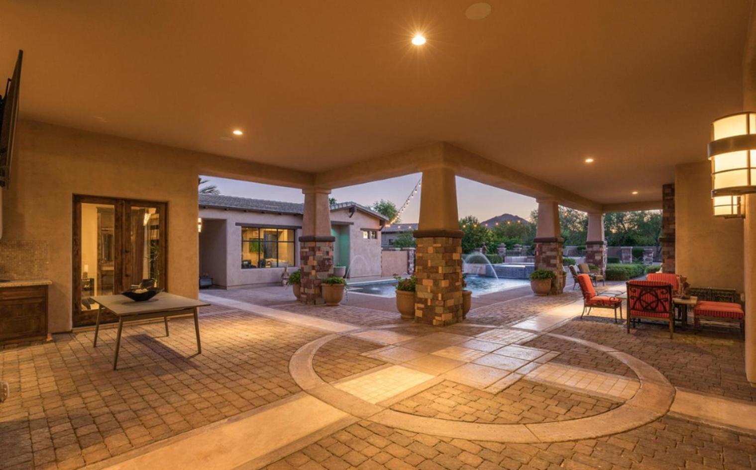 Private Pool & Hot Tub, Retreat - Large Luxury Smart Casa de férias *